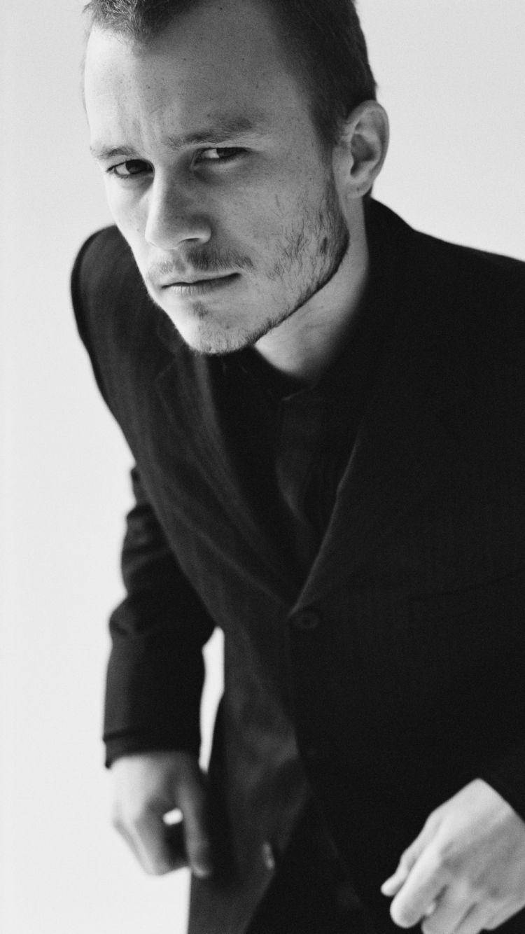 Heath Ledger, black coat, dark suit, HD Phone Wallpaper