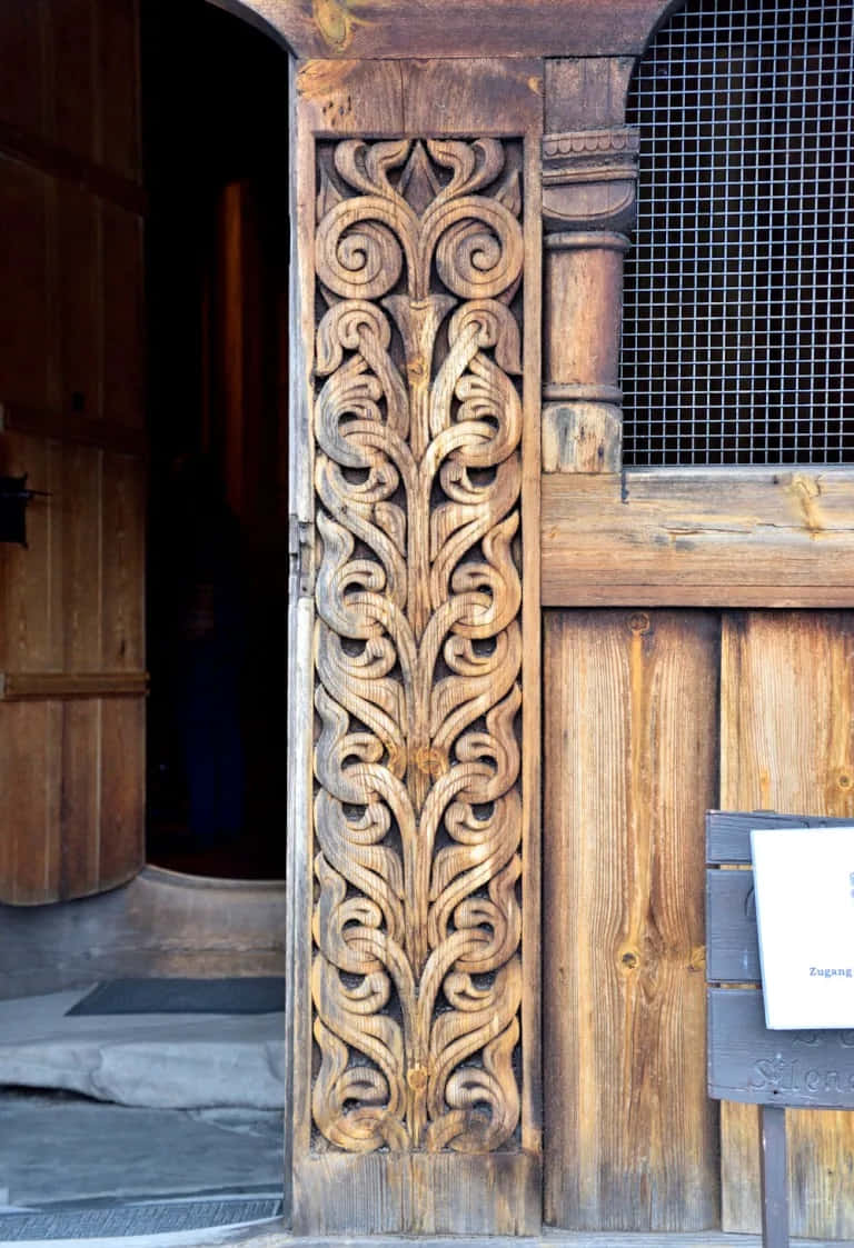 Heddal Stave Church, wood carving, wooden door panel, SD Phone Wallpaper