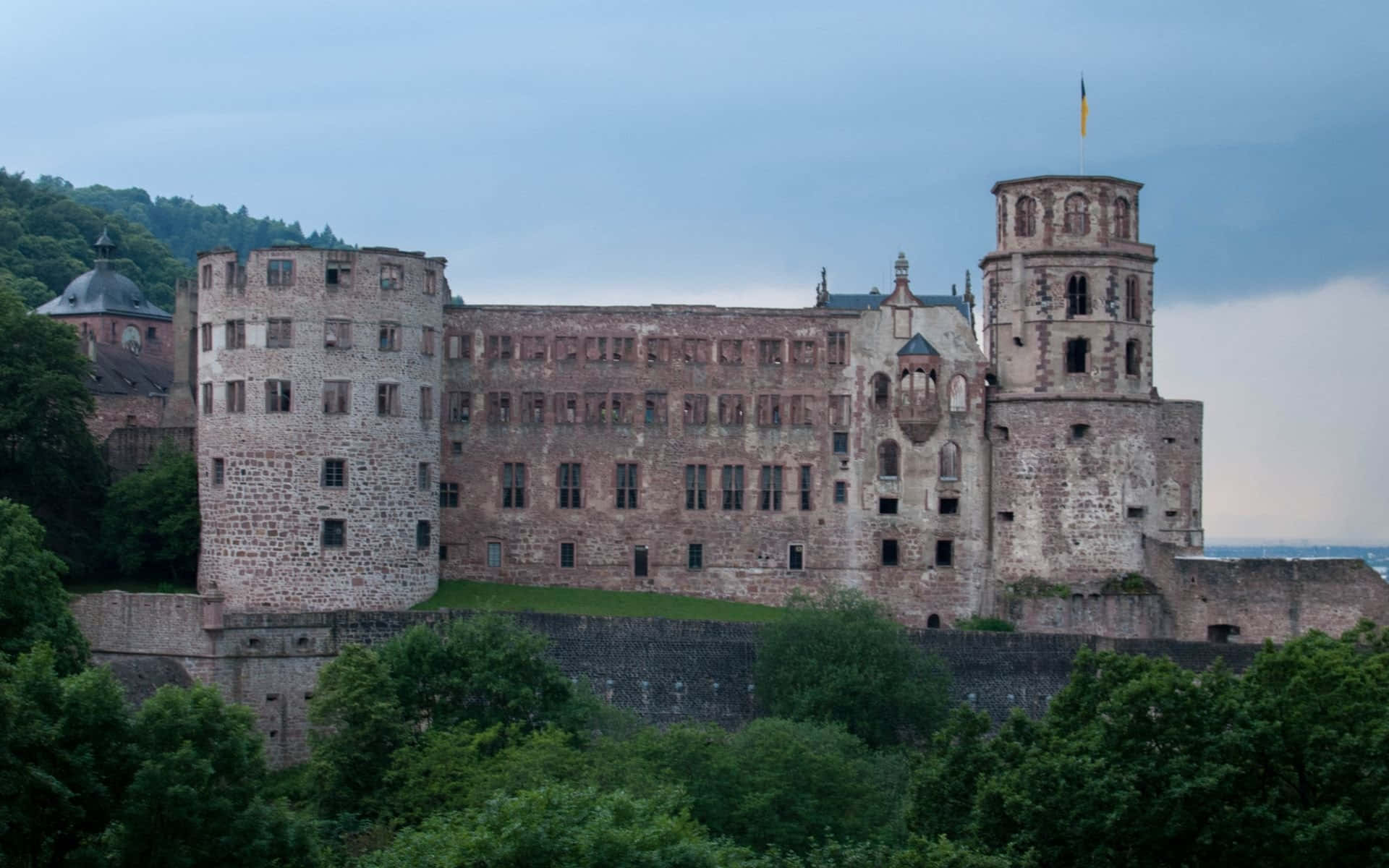 Heidelberg Castle, ancient stone castle, towers, Full HD Desktop Wallpaper