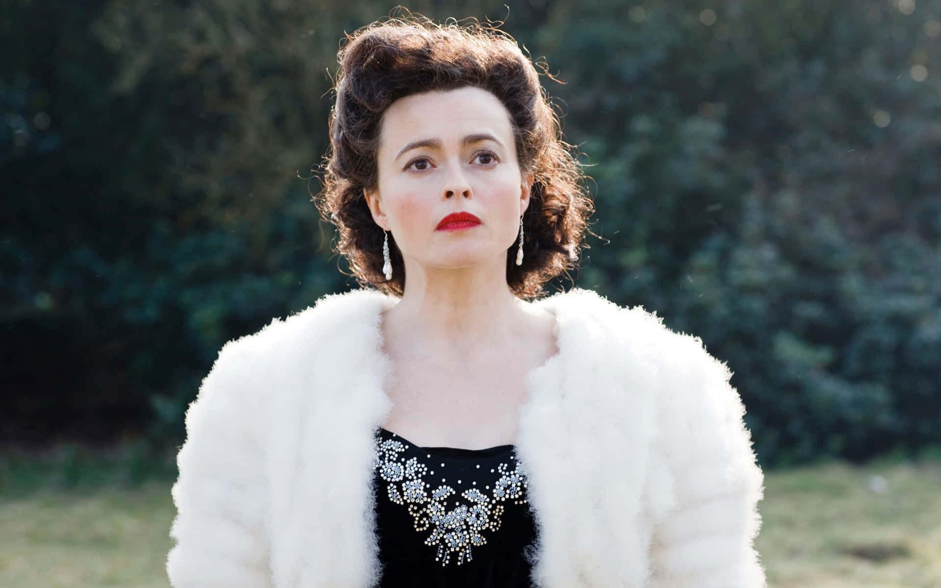 Helena Bonham Carter, vintage curls, red lips, Full HD Desktop Wallpaper