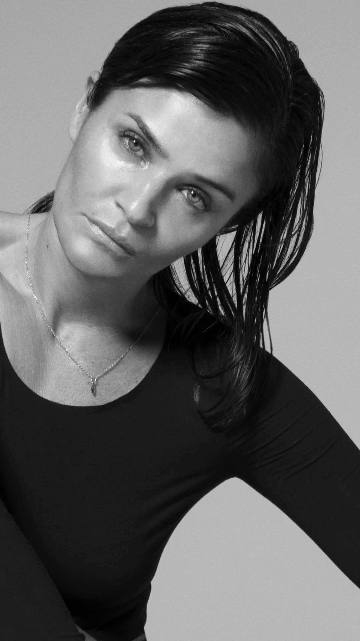 Helena Christensen, black and white portrait, wet hair, 2K Phone Wallpaper