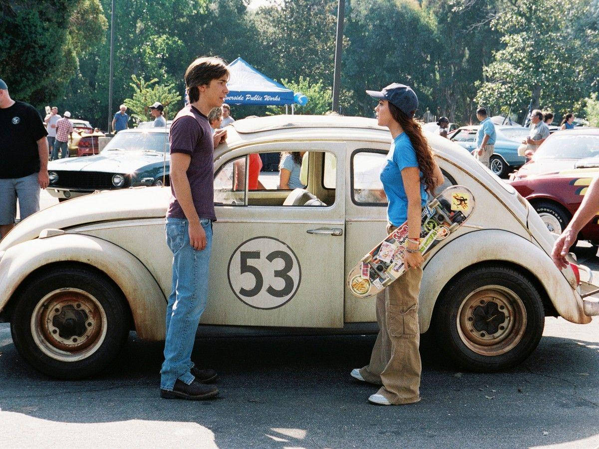Herbie Fully Loaded, vintage white Volkswagen Beetle, number 53, SD Desktop Wallpaper