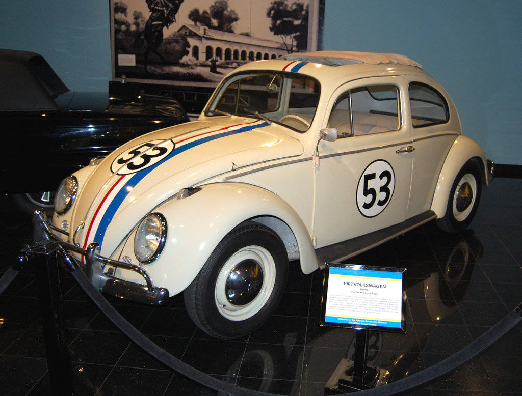 Herbie Fully Loaded, 1963 Volkswagen Beetle, blue red stripes, SD Desktop Wallpaper
