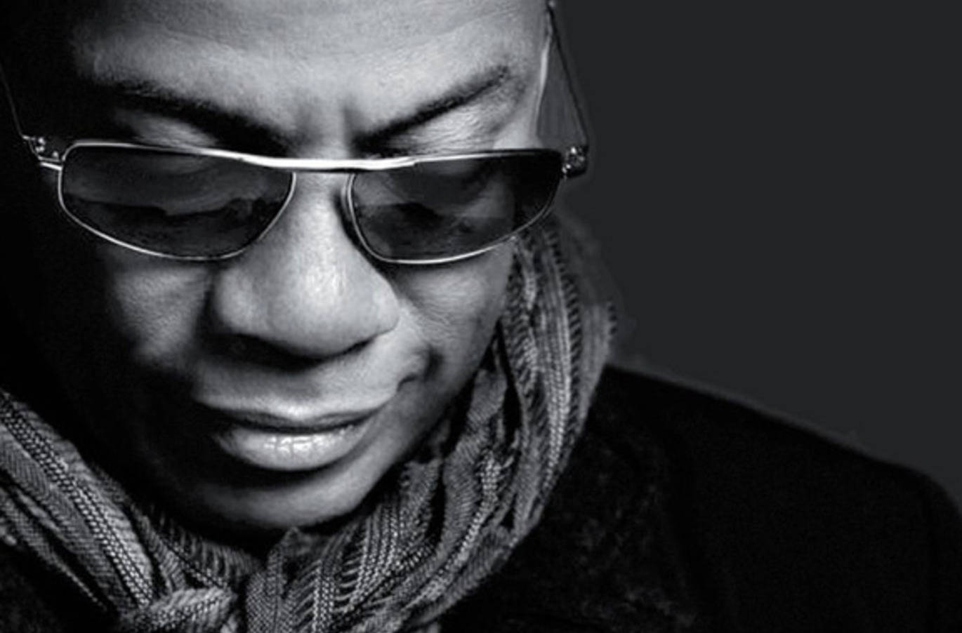 Herbie Hancock, 50th Annual GRAMMY Awards, black and white portrait, HD Desktop Wallpaper