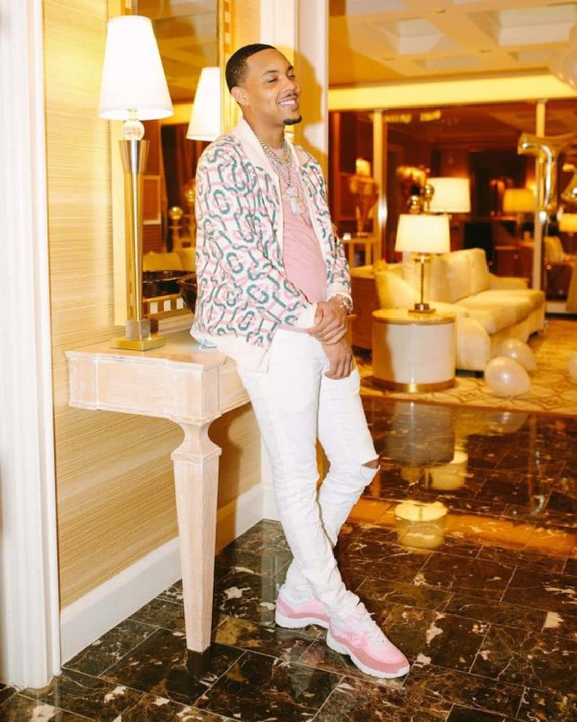Herbo iPhone, white pants, pink jacket, HD Phone Wallpaper