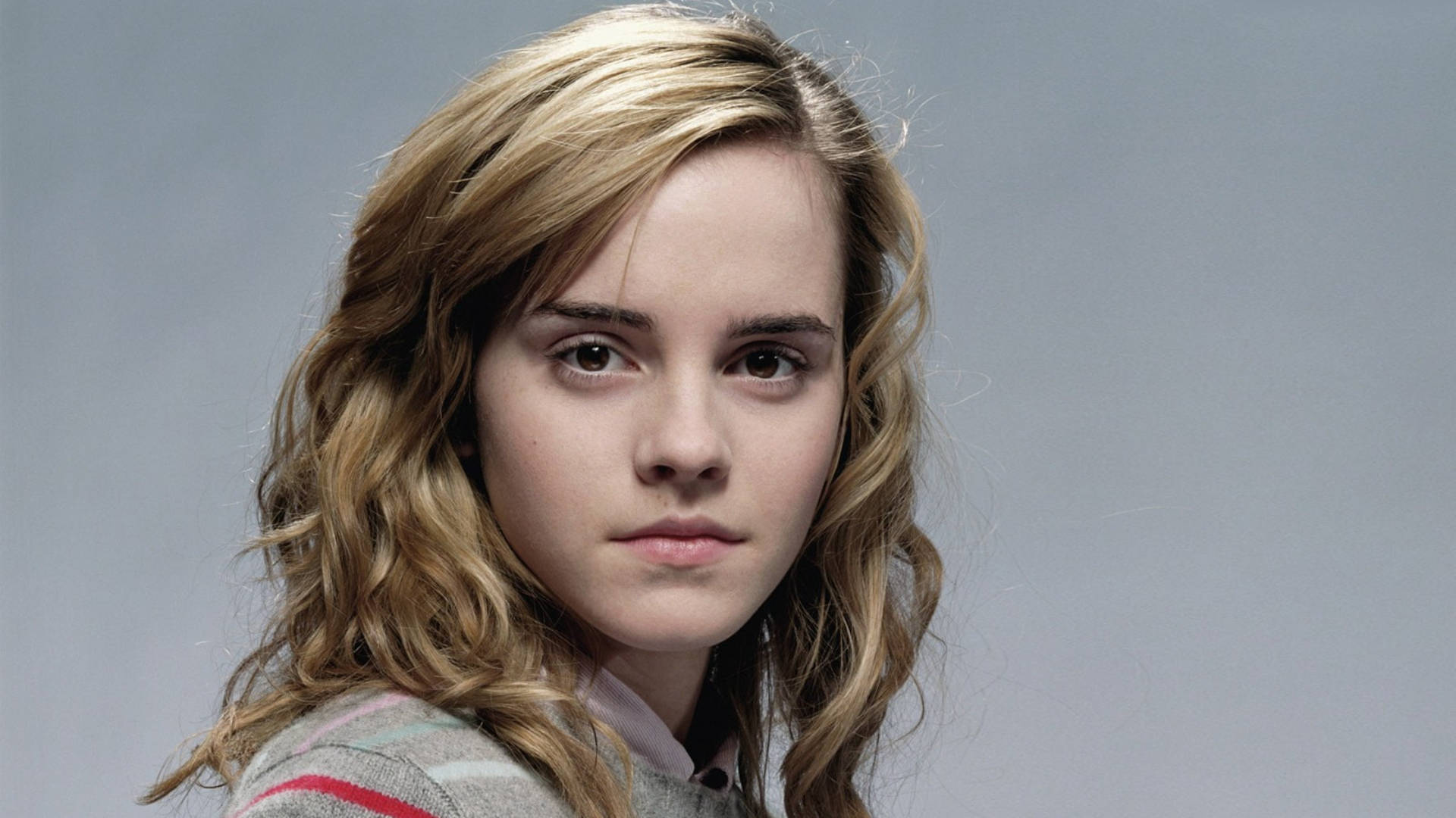 Hermione Granger, wavy blonde hair, intense brown eyes, Full HD Desktop Wallpaper