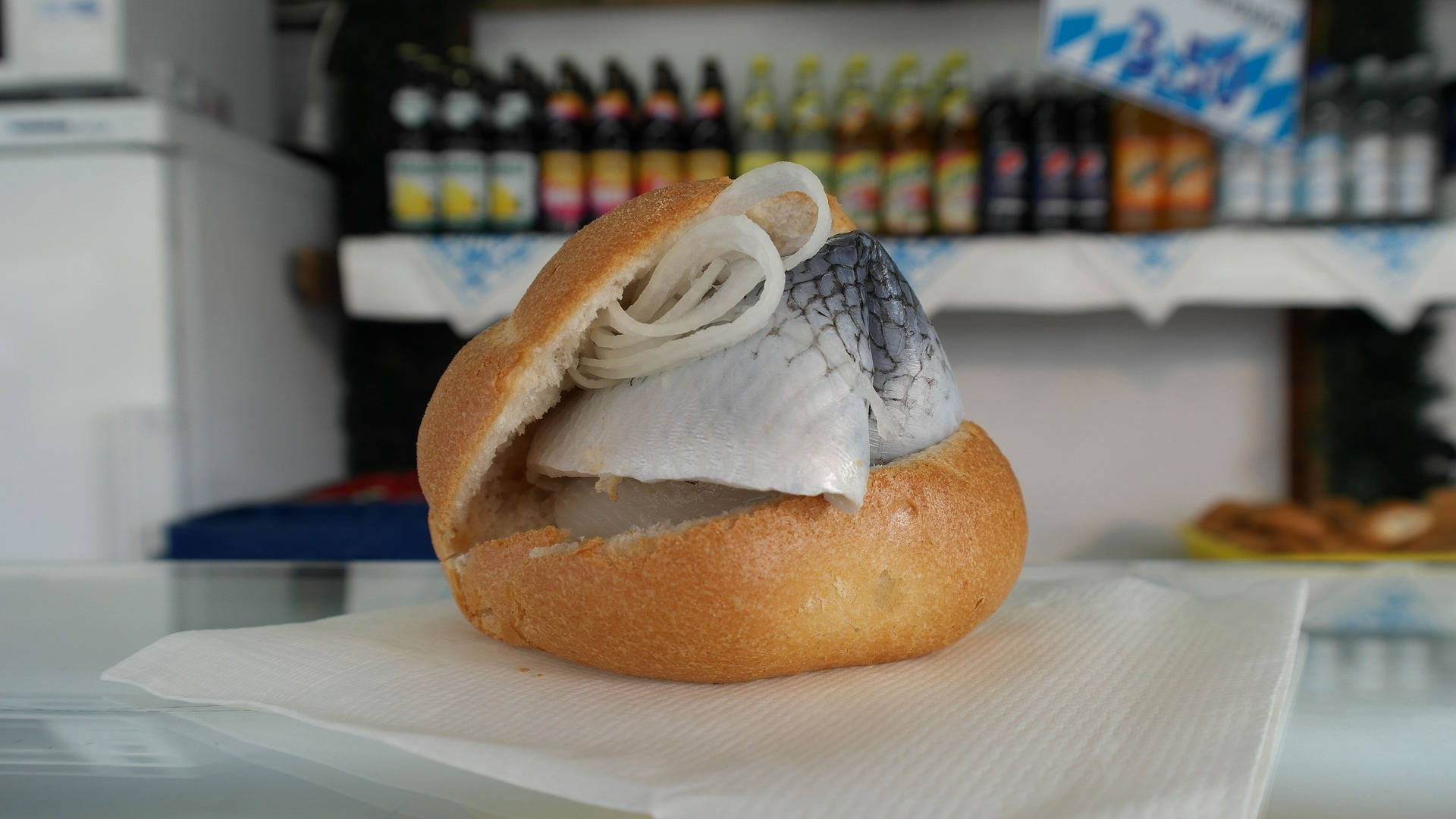 Boneless Herring Burger, golden bun, onion rings, Full HD Desktop Wallpaper
