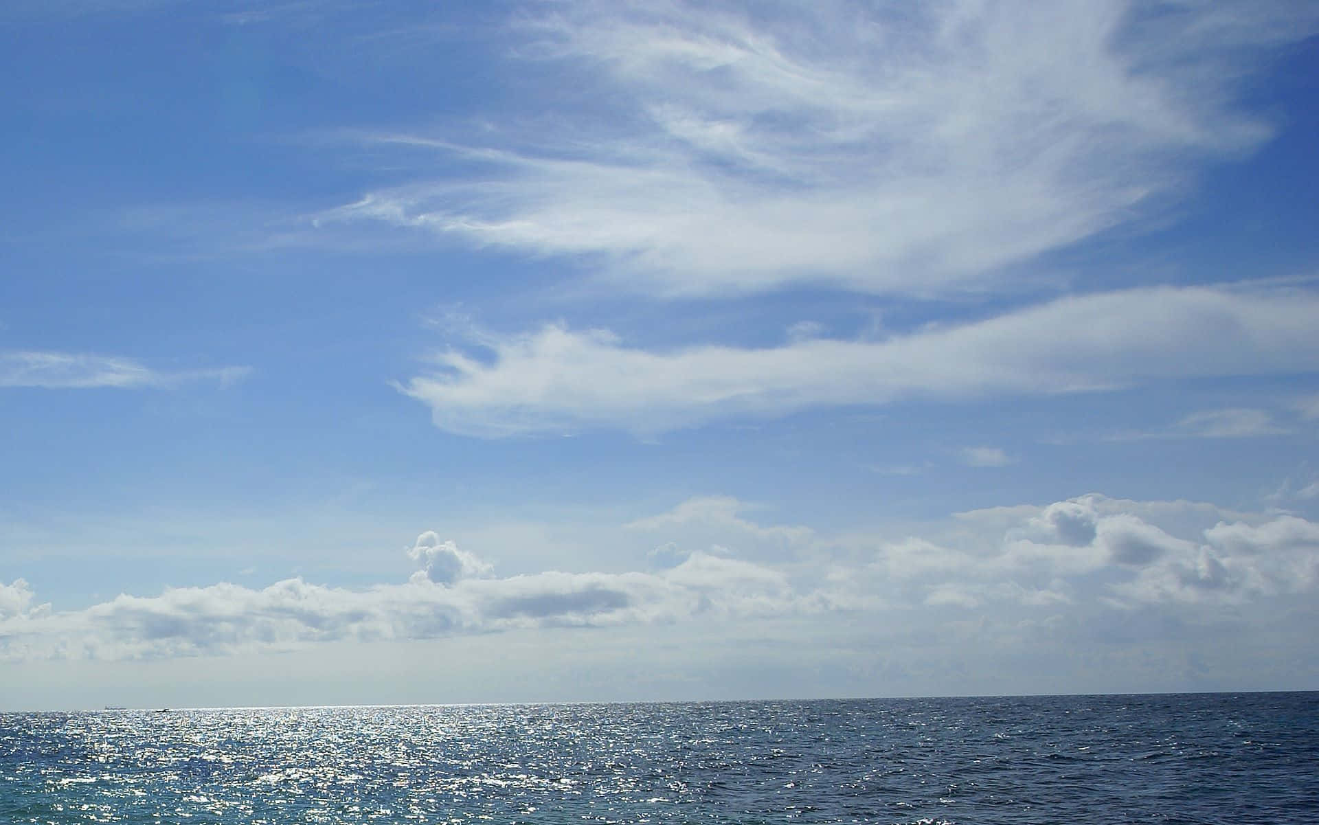 Hi Res Sky, ocean, bright blue sky, Full HD Desktop Wallpaper