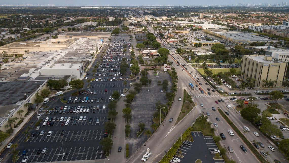 Hialeah, aerial view, parking lot, SD Desktop Wallpaper