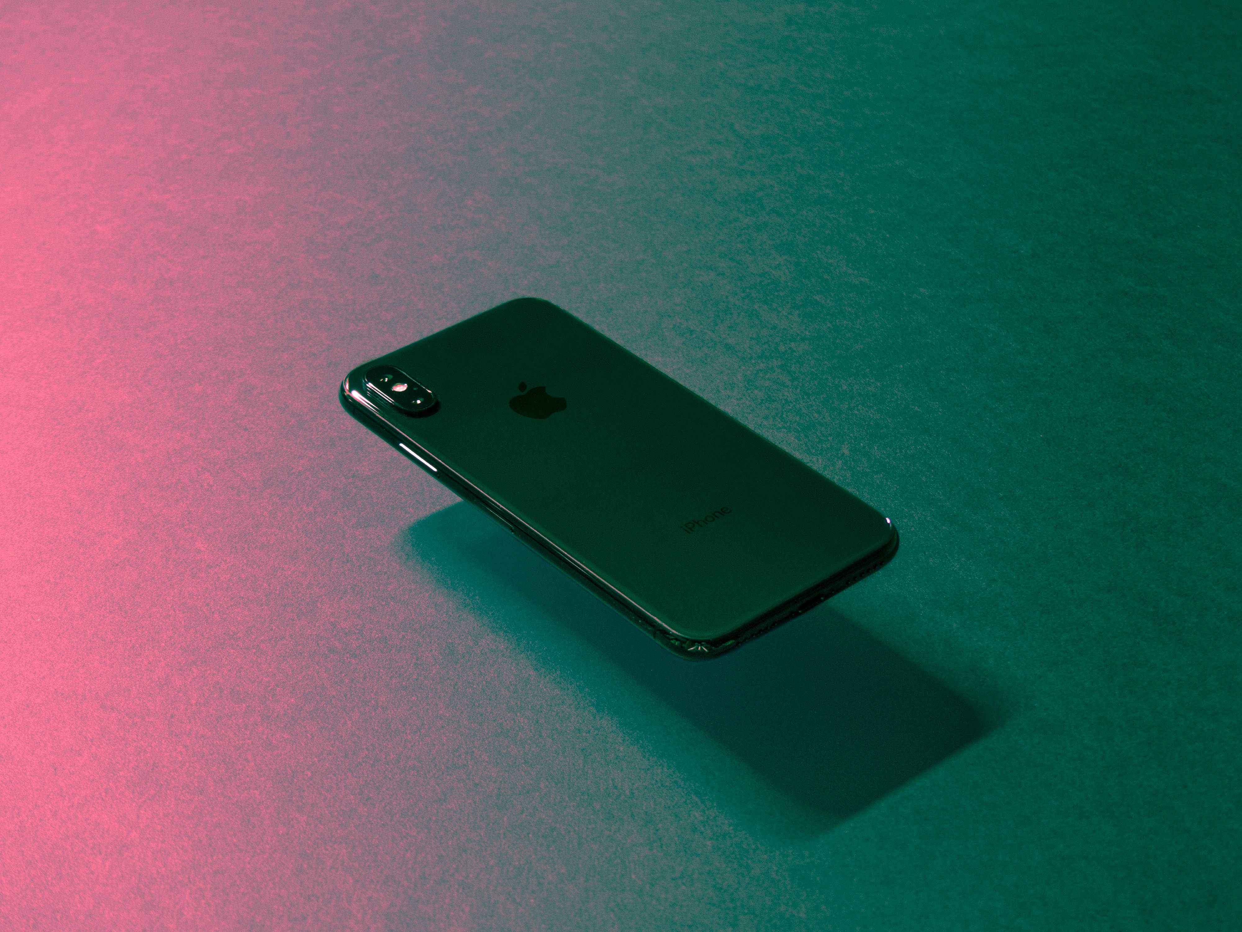 iPhone X, green, pink and teal gradient lighting, 4K Desktop Wallpaper