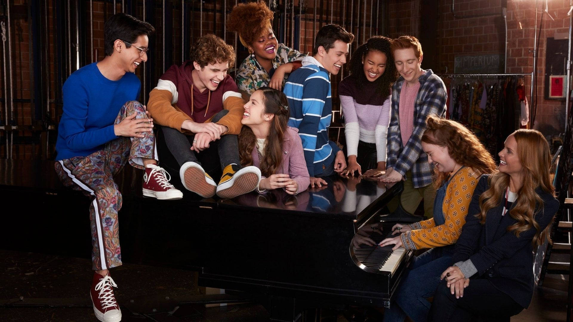 High School Musical, grand piano, dimly lit theater, Full HD Desktop Wallpaper