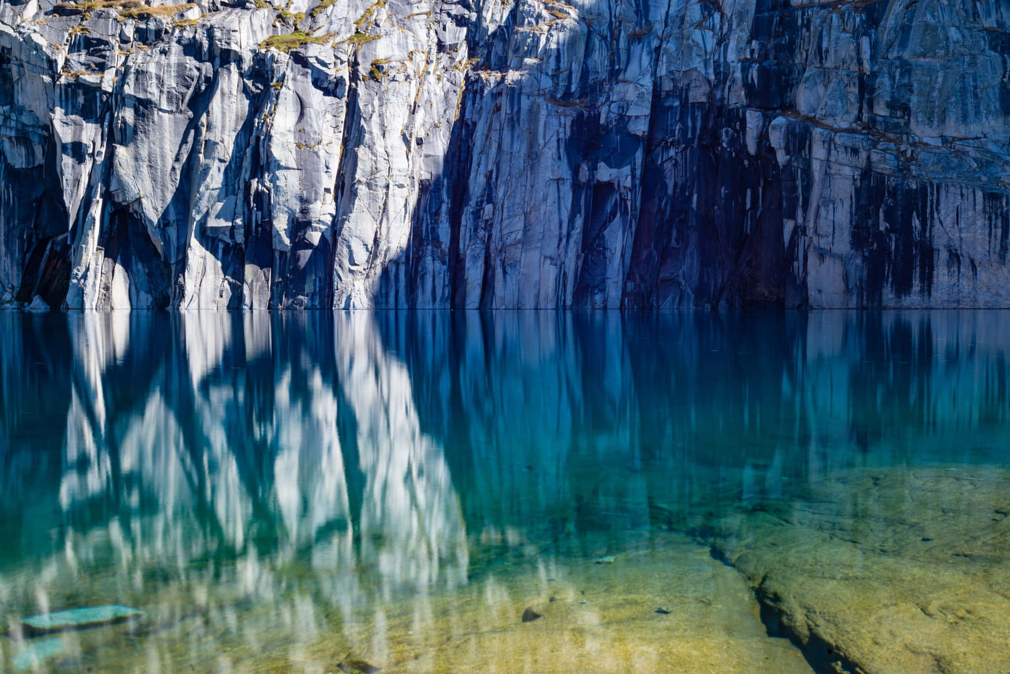 High Sierra, marble cliffs, serene lake, Full HD Desktop Wallpaper