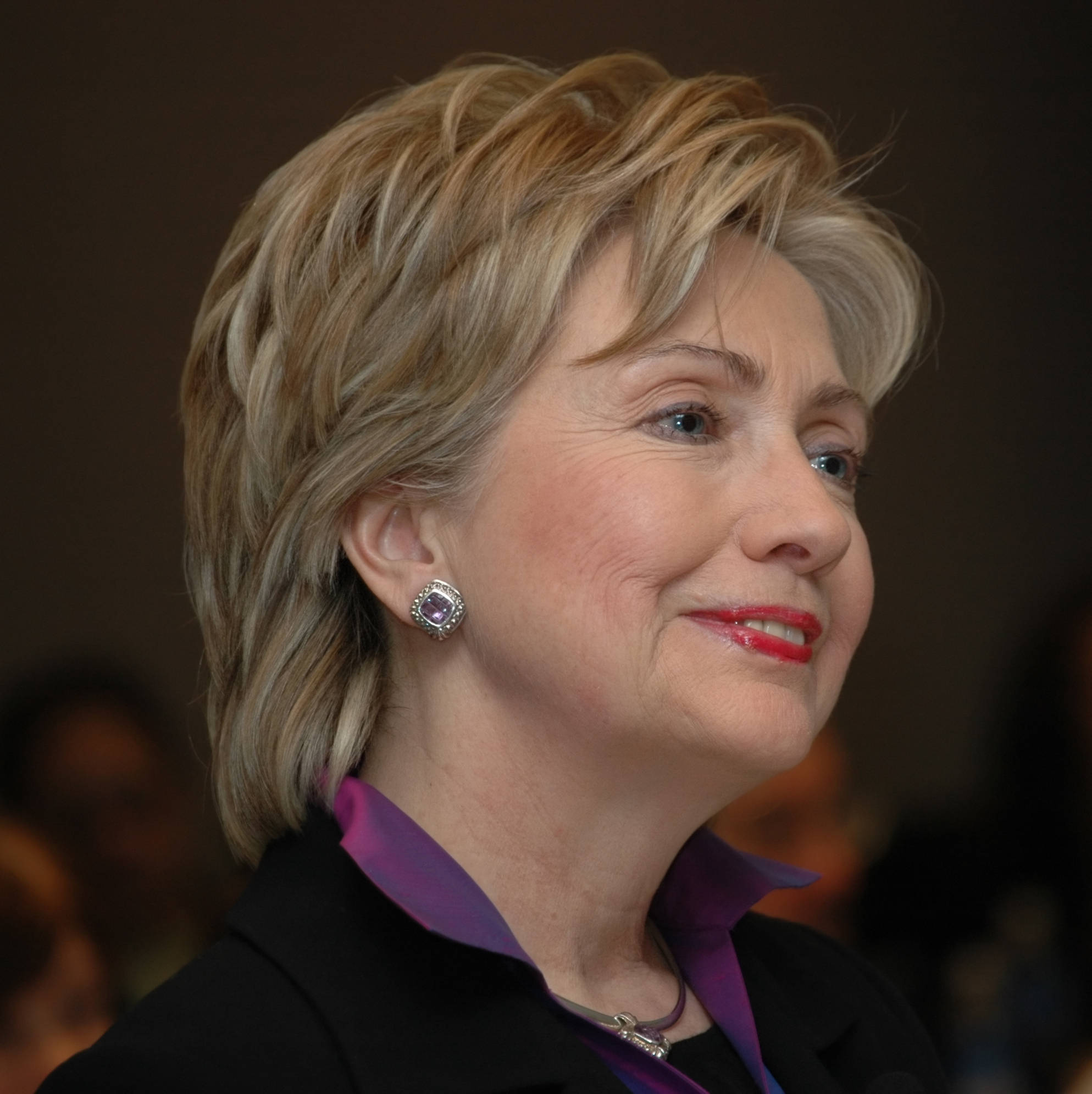 Hillary Clinton, blonde hair, short blonde hair, Full HD Phone Wallpaper