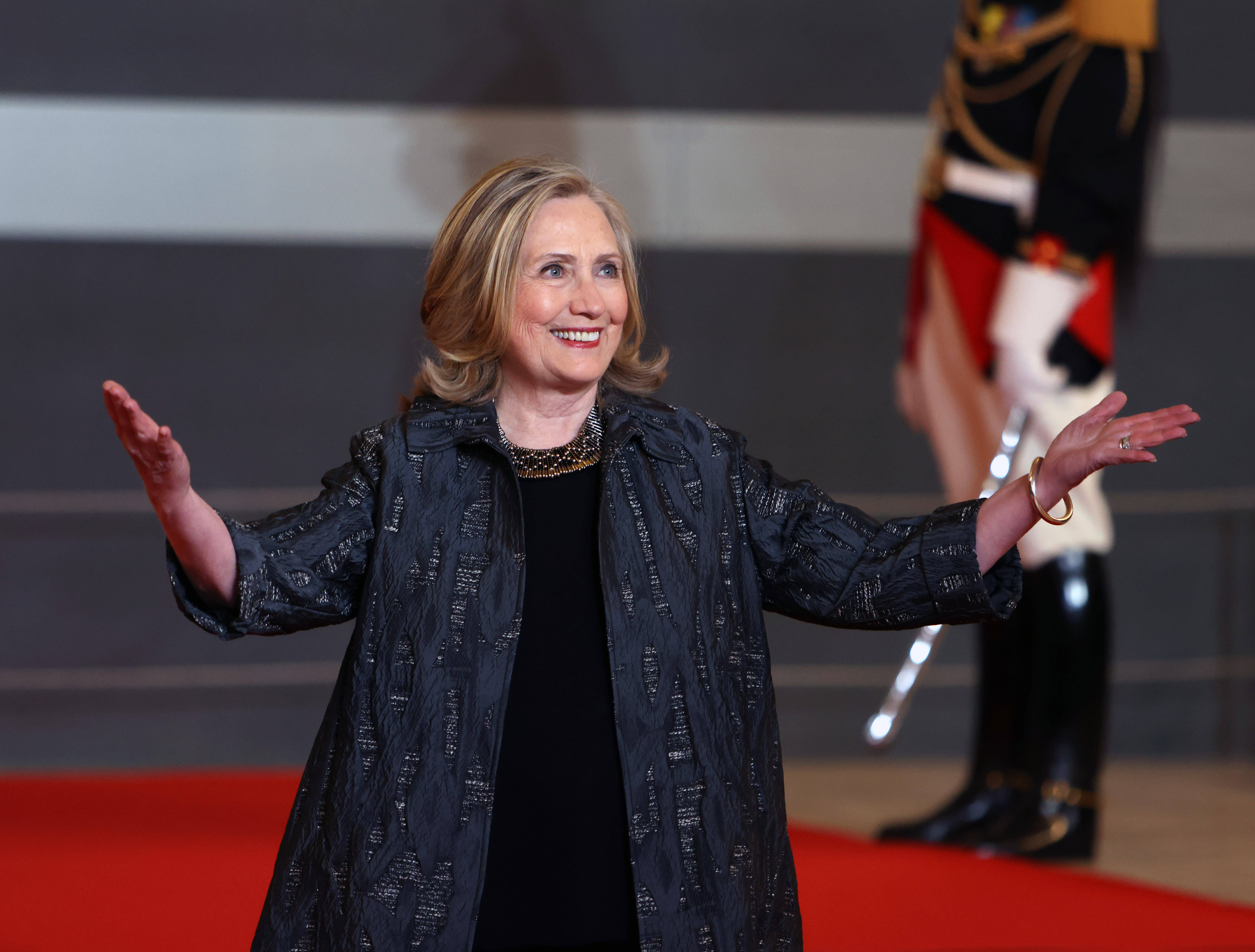 Hillary Clinton, red carpet, ceremonial guard, 5K Desktop Wallpaper