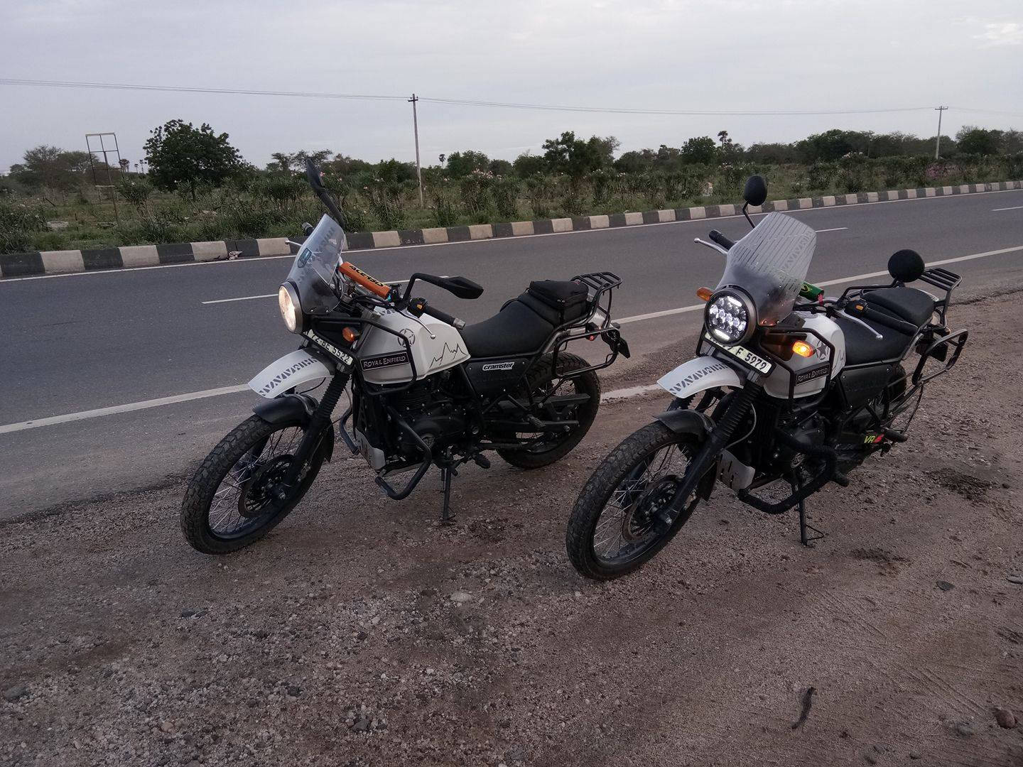 Himalayan, adventure motorcycles, gravel shoulder, HD Desktop Wallpaper