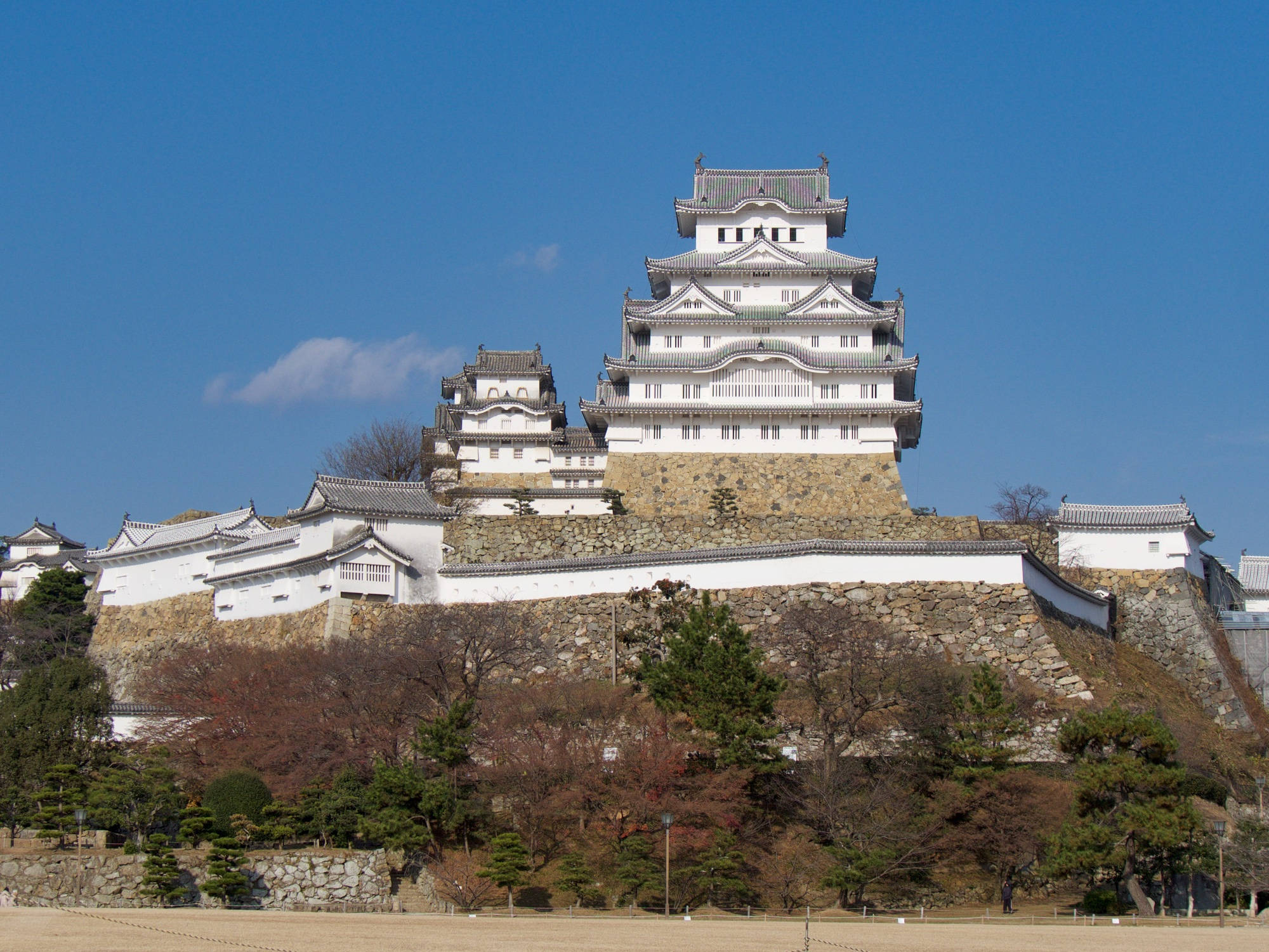 Himeji Castle, white, tiered roofs, Full HD Desktop Wallpaper