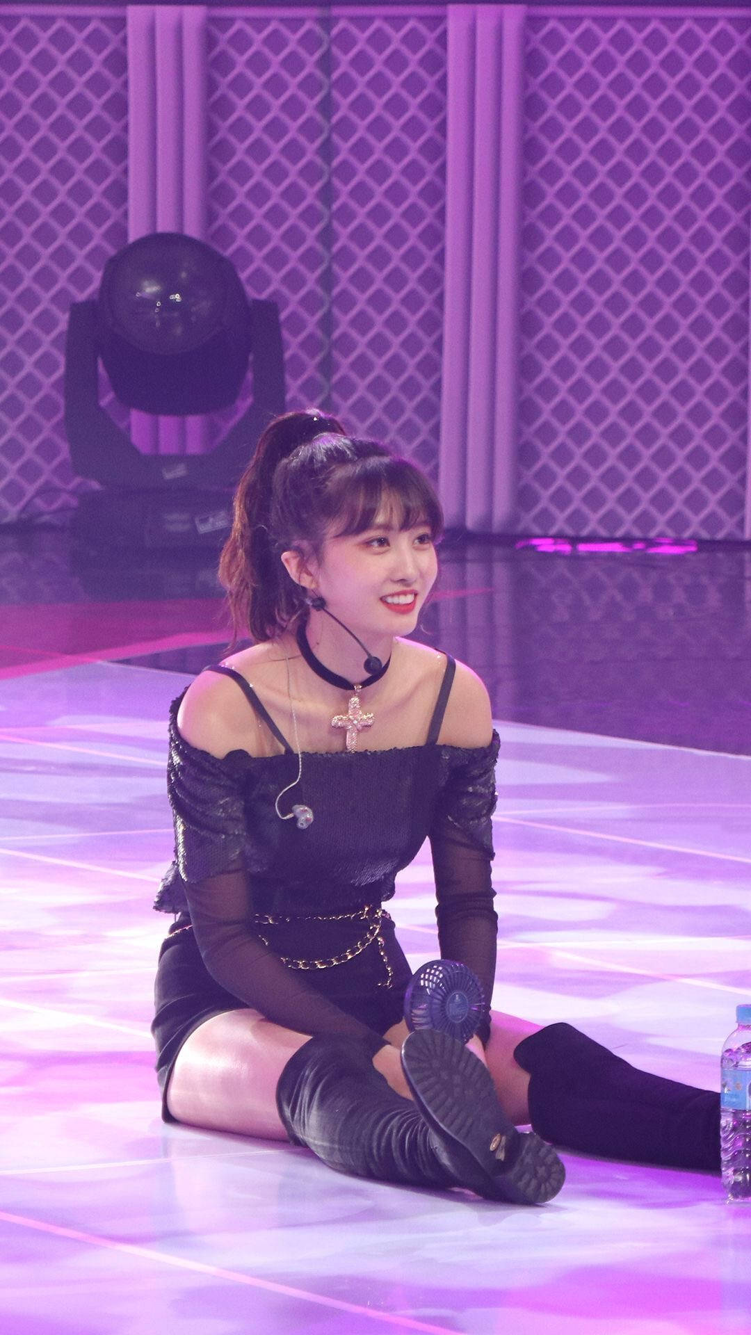 Hirai Momo, black outfit, purple-lit stage, Full HD Phone Wallpaper