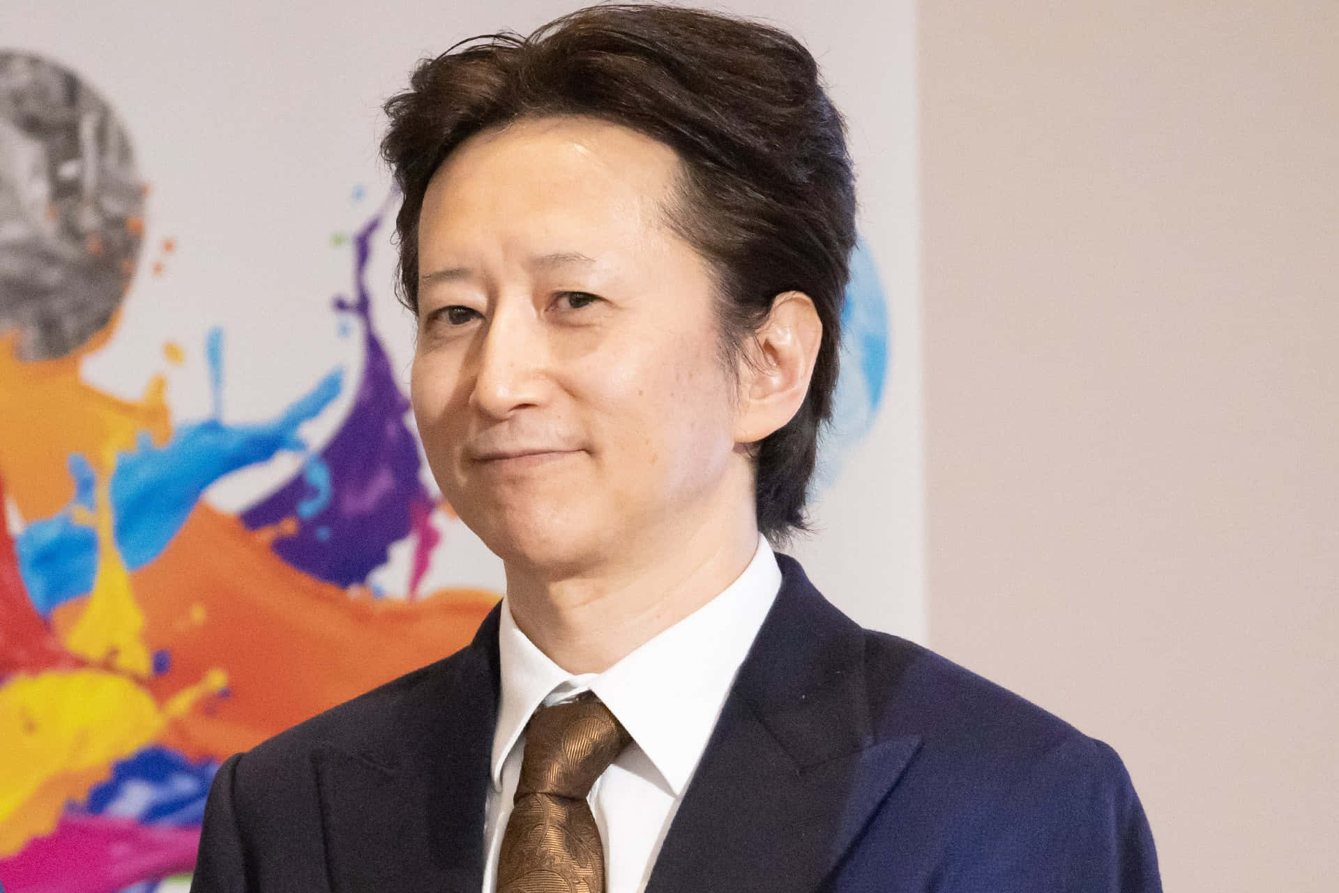 Hirohiko Araki, dark suit, brown tie, Full HD Desktop Wallpaper