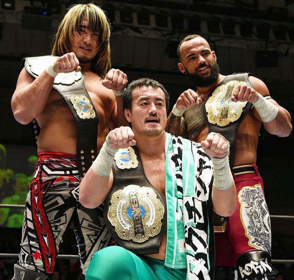 Hiroshi Tanahashi, championship belts, ring pose, SD Desktop Wallpaper