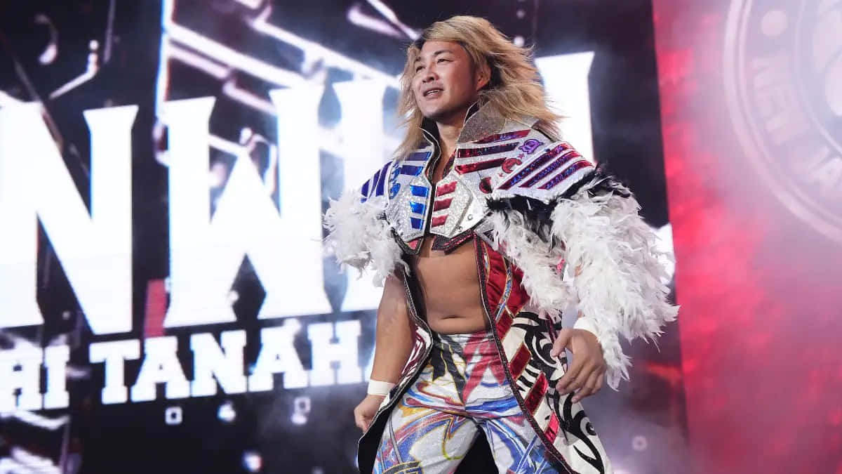 Hiroshi Tanahashi, long blonde hair, flashy feathered jacket, SD Desktop Wallpaper