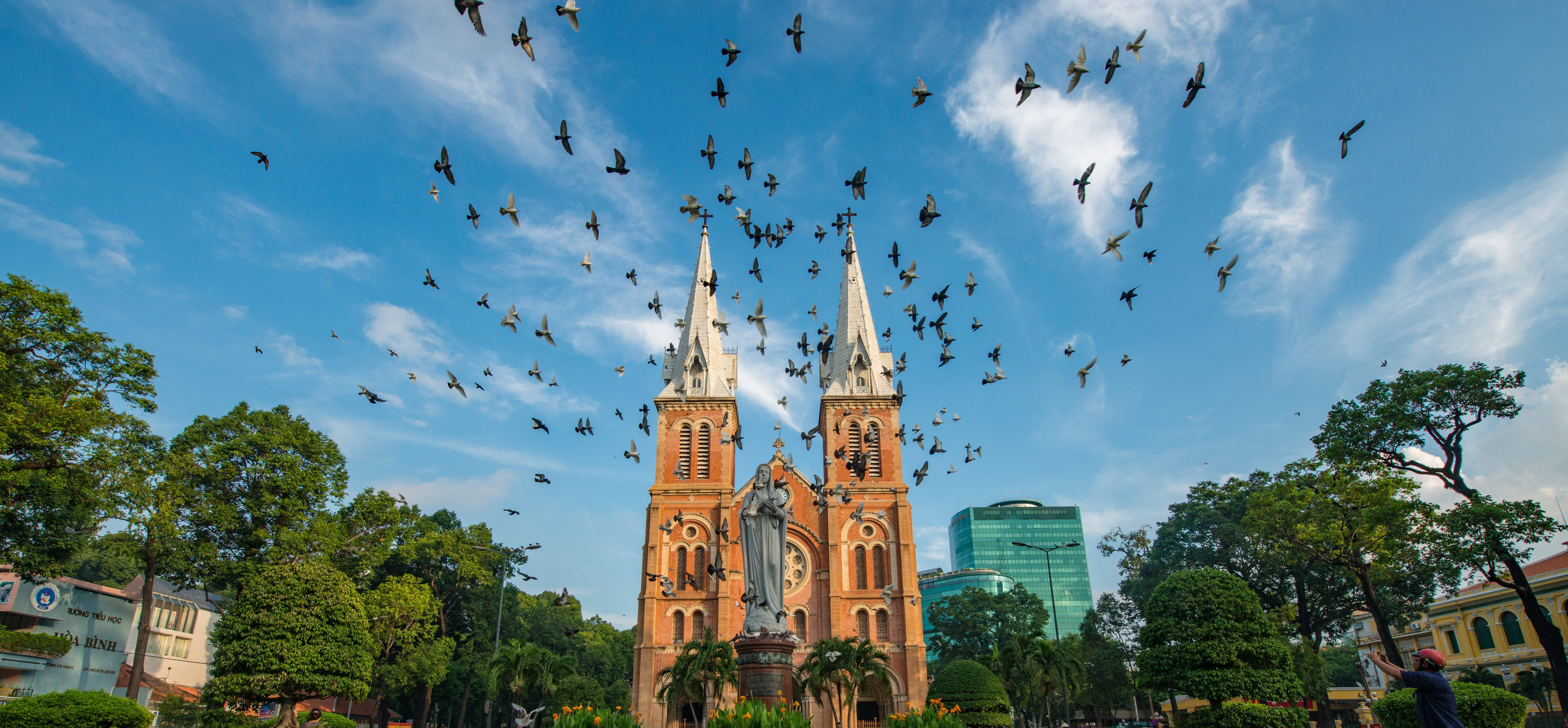 Ho Chi Minh City, gothic cathedral, twin spires, 5K Desktop Wallpaper