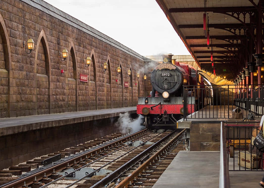 Hogwarts Express, steam locomotive, grand stone station, SD Desktop Wallpaper