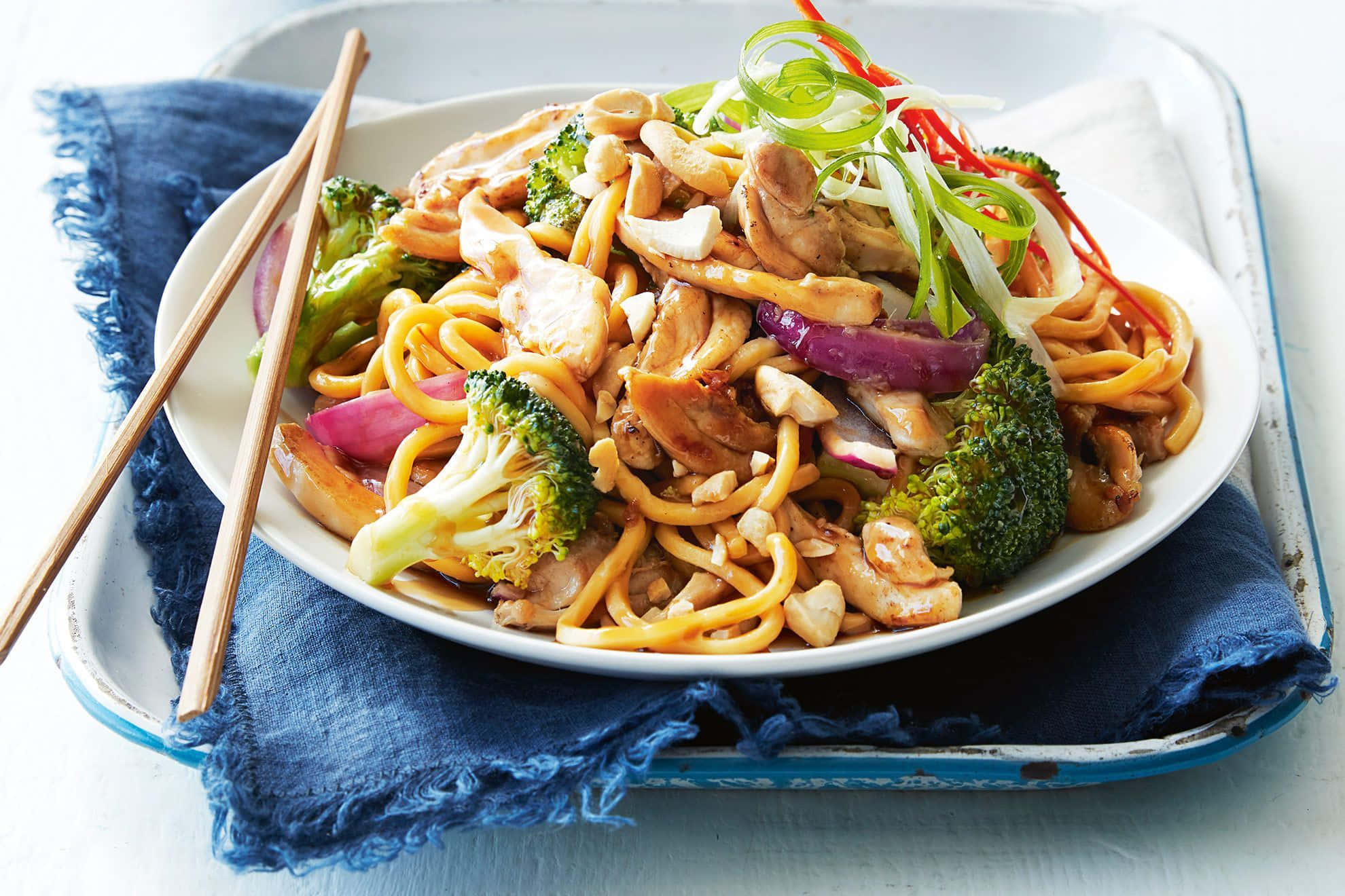Hokkien Mee, chicken noodles, broccoli, Full HD Desktop Wallpaper