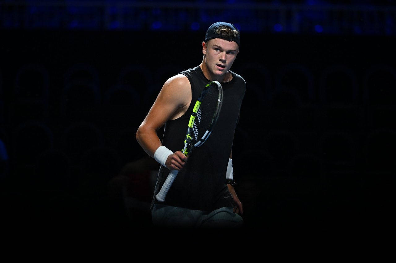Holger Rune, black, racket, HD Desktop Wallpaper