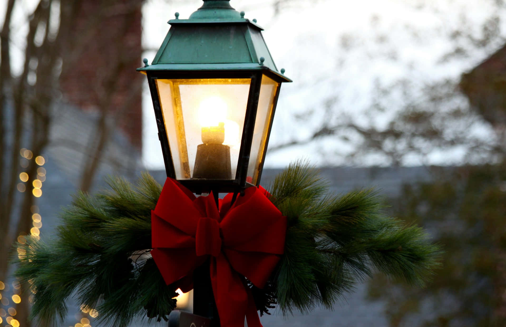 vintage green lantern, red bow, pine garland, Full HD Desktop Wallpaper