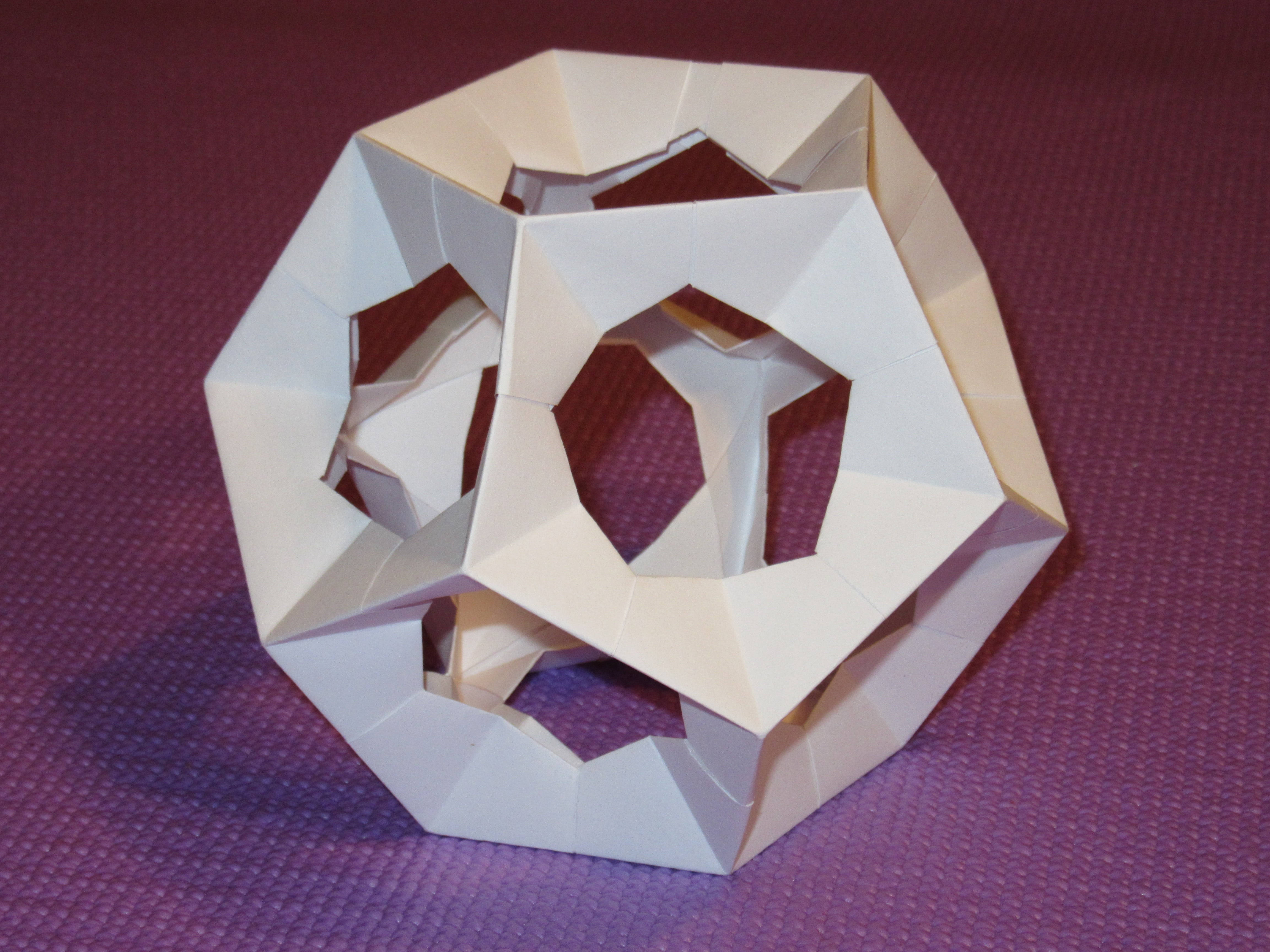 Hollow, platonic shape, white geometric origami sculpture, 4K Desktop Wallpaper