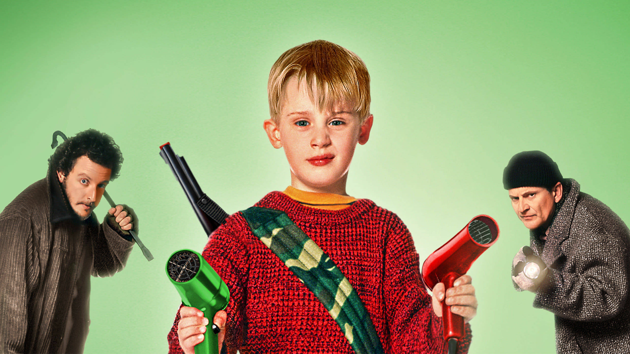Home Alone, red sweater, green and red hairdryers, 2K Desktop Wallpaper