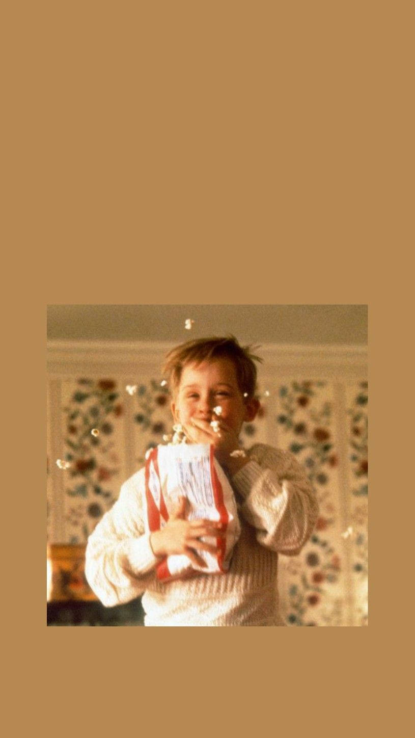 Home Alone, popcorn, knit sweater, HD Phone Wallpaper