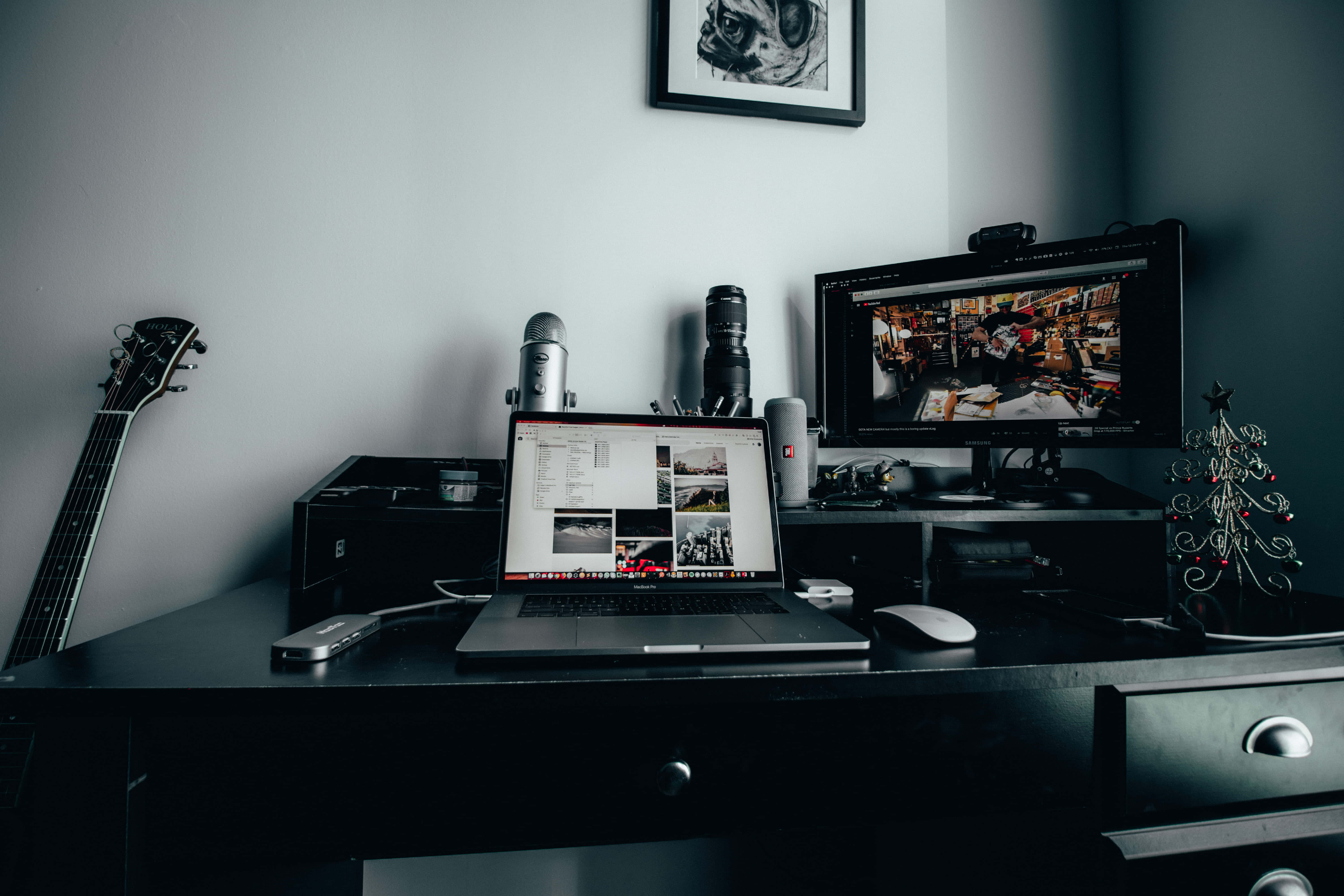 home entertainment 6000 x 4000 wallpaper, Modern Home Entertainment Set-Up, laptop camera monitor, 5K Desktop Wallpaper