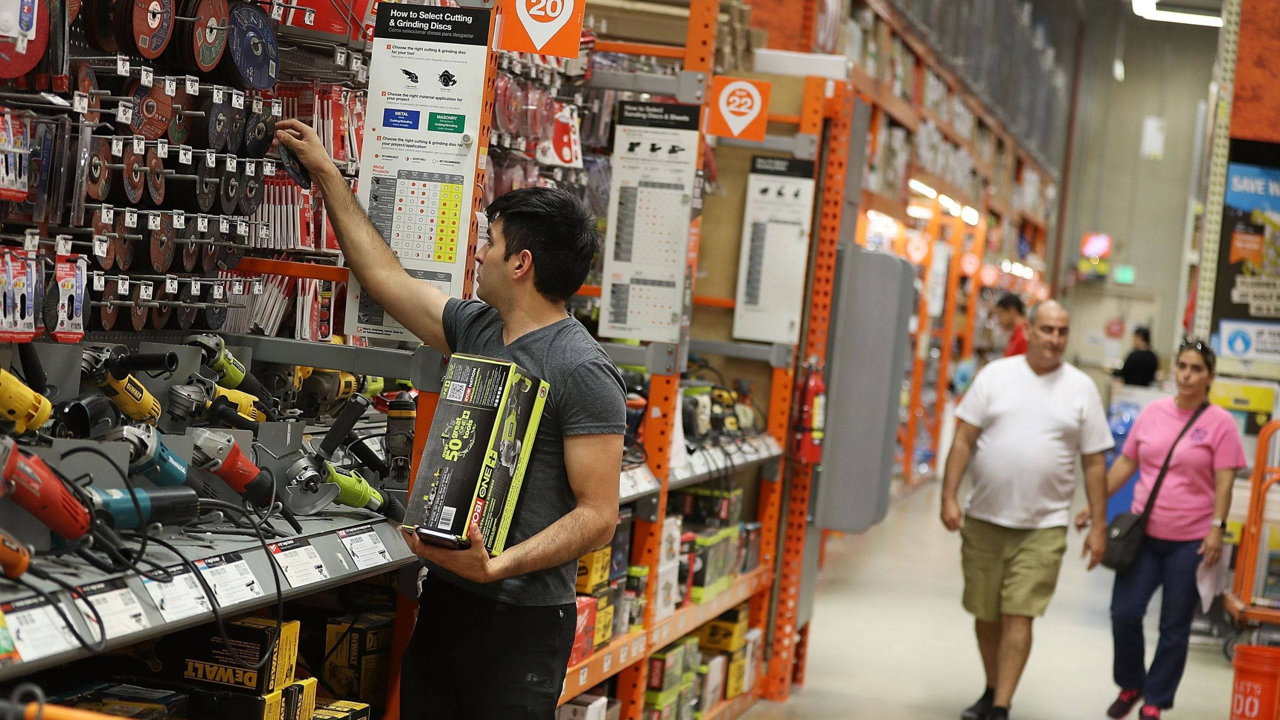 Home Depot, electrical tools aisle, power tools, 2K Desktop Wallpaper