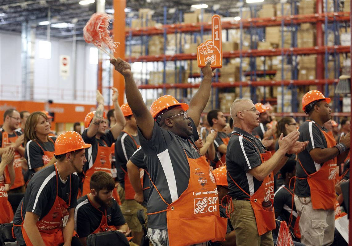 Home Depot, orange hard hats, aprons, SD Desktop Wallpaper