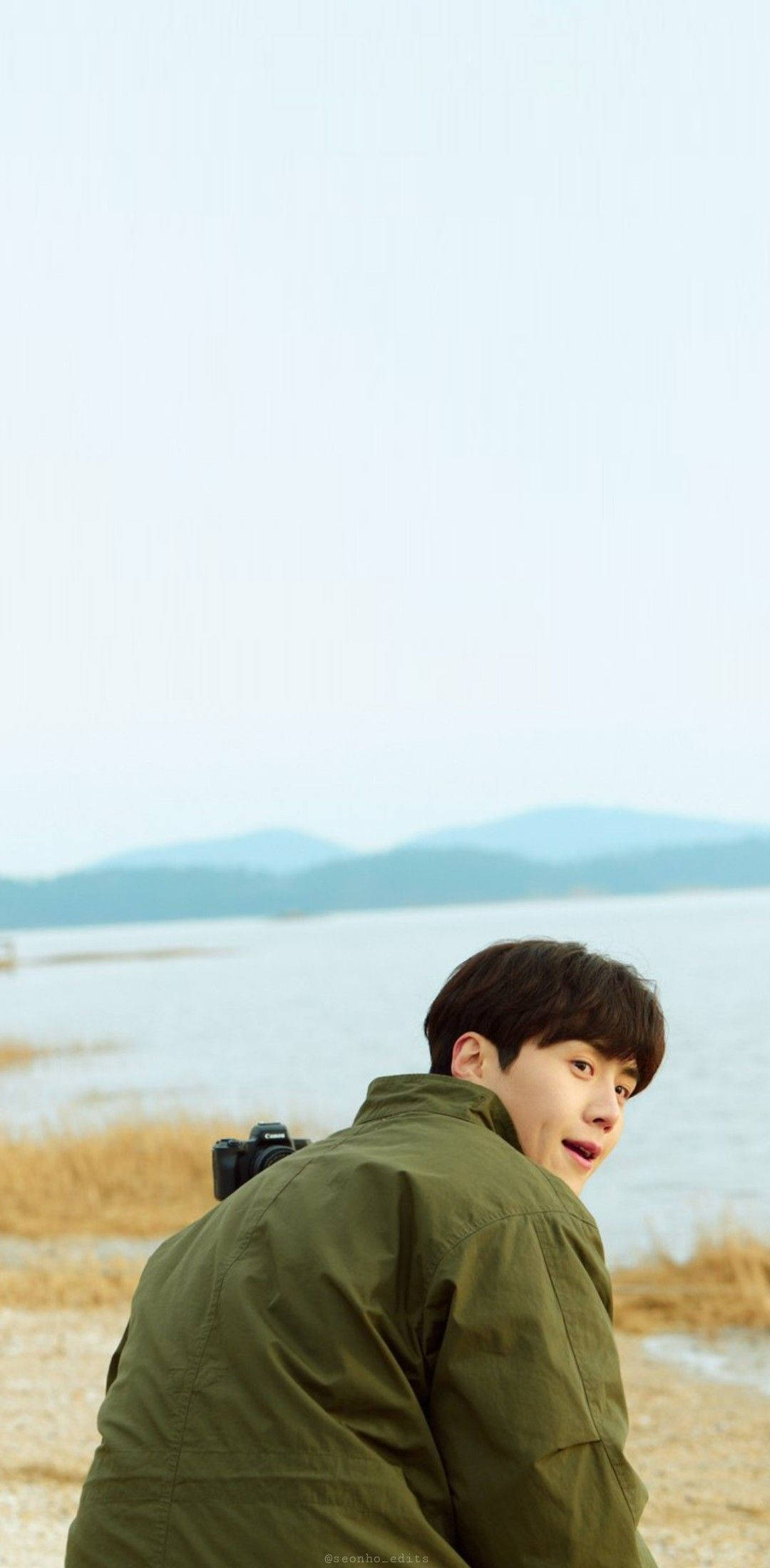 Hometown Cha Cha Cha, olive jacket, camera, Full HD Phone Wallpaper