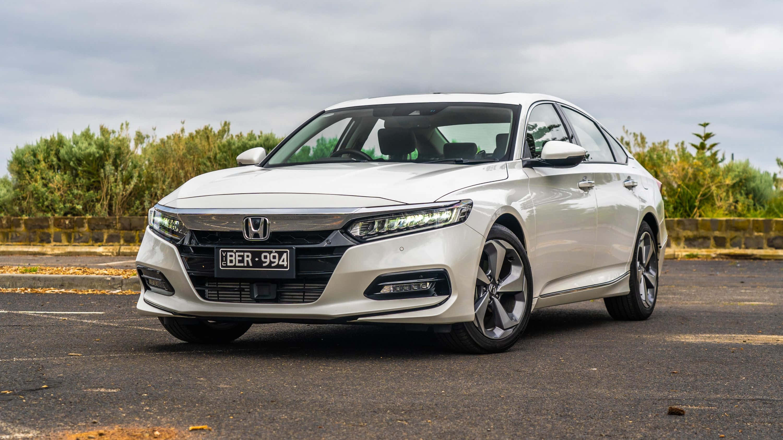 Honda Accord, white, sedan, 2K Desktop Wallpaper