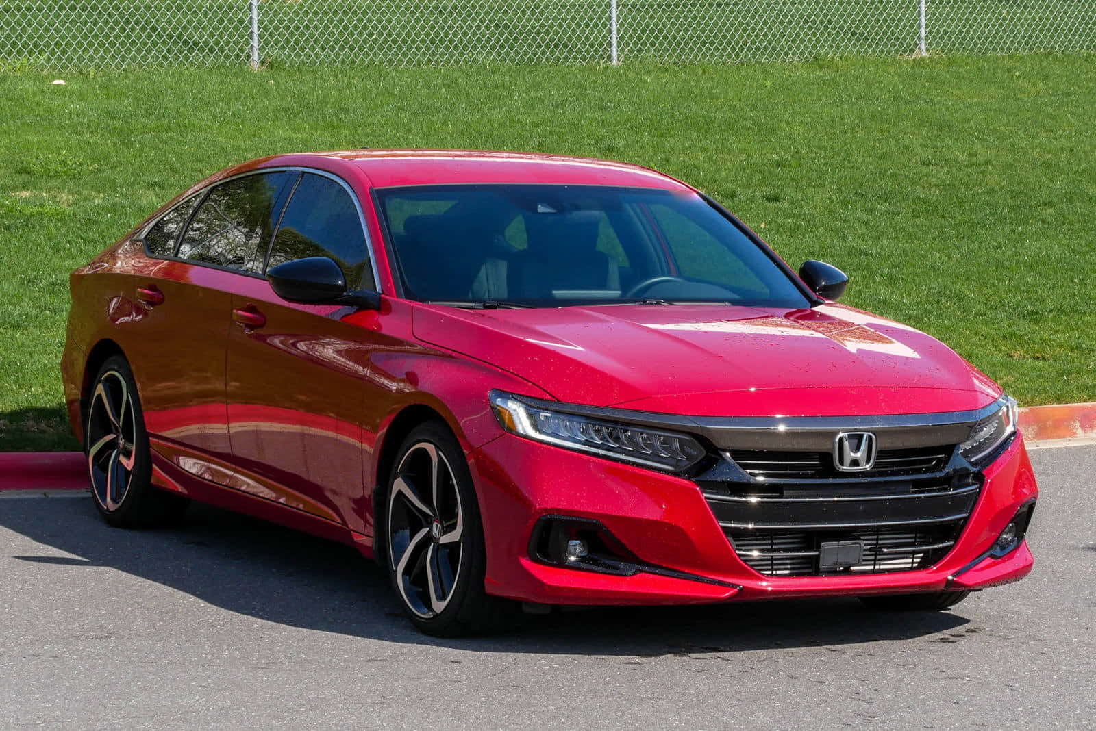 Honda Accord, glossy red, asphalt, HD Desktop Wallpaper