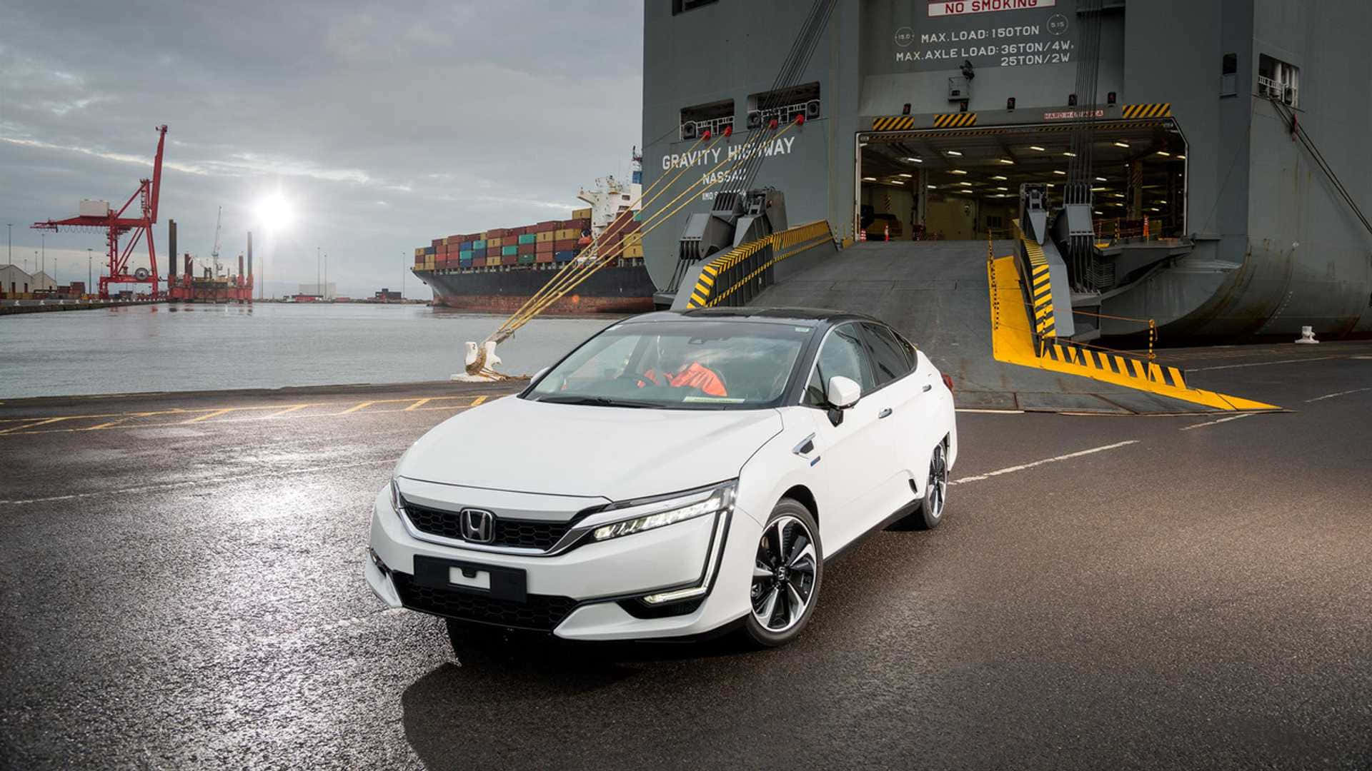 Honda Clarity, white, wet dock, Full HD Desktop Wallpaper