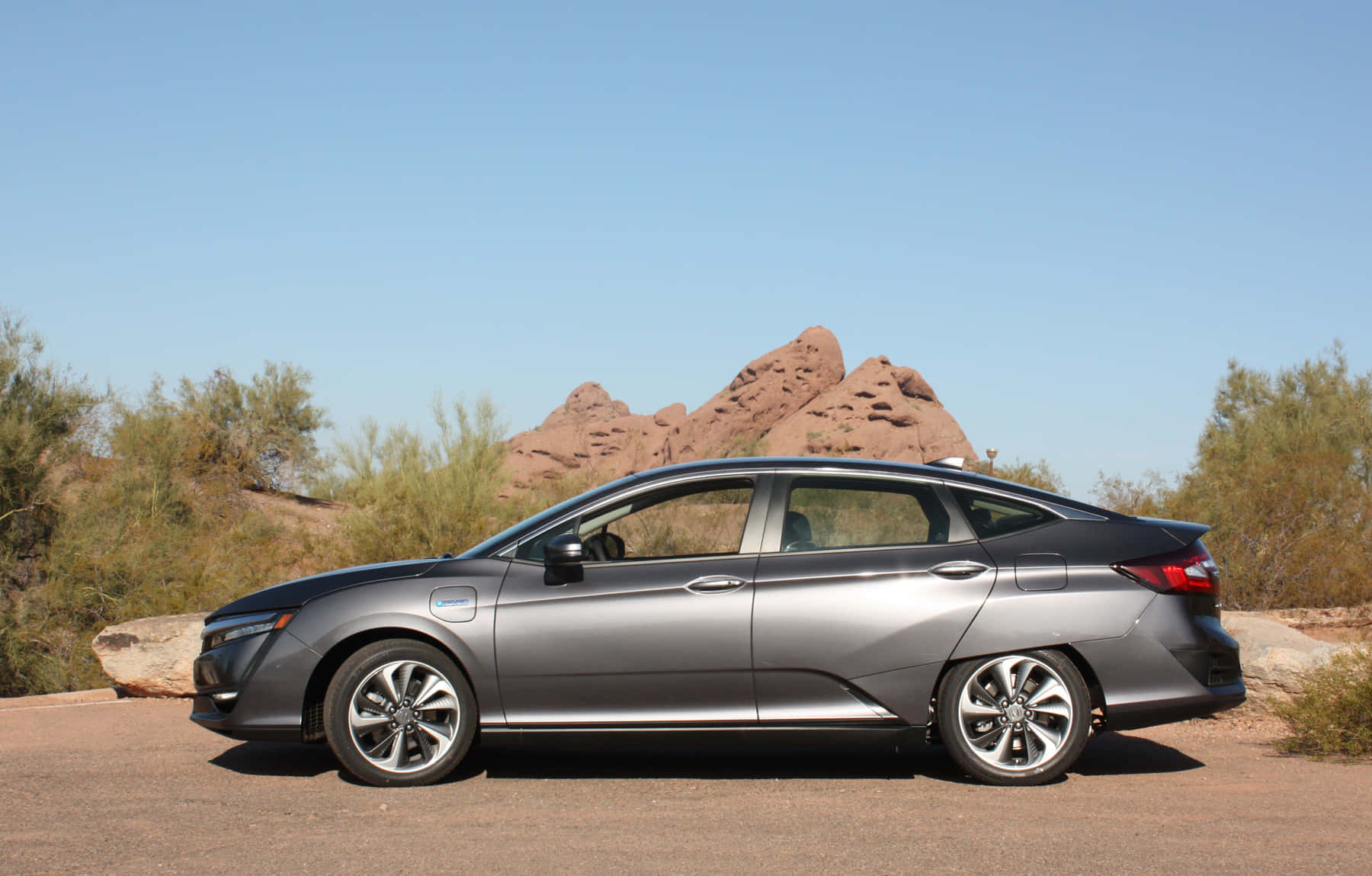 Honda Clarity, silver, desert road, HD Desktop Wallpaper
