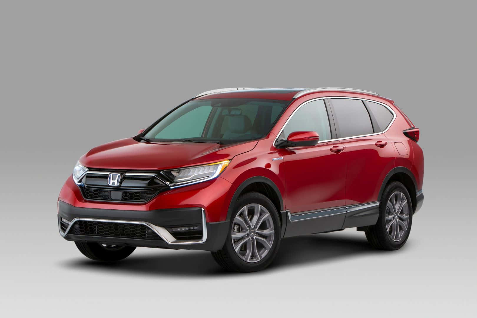 Honda CR-V, glossy red, three-quarter view, HD Desktop Wallpaper