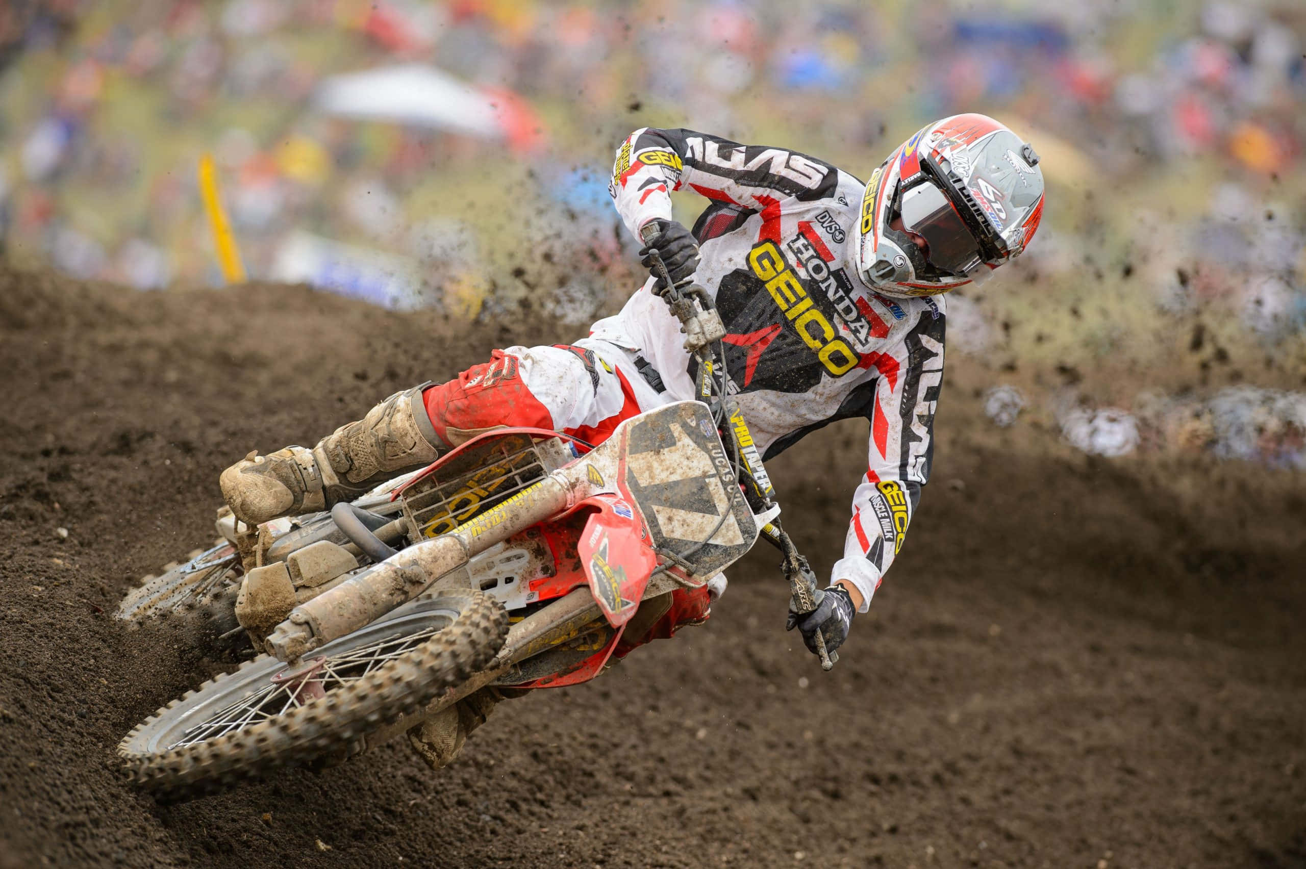Honda Dirt Bike, motocross rider, muddy track, 2K Desktop Wallpaper