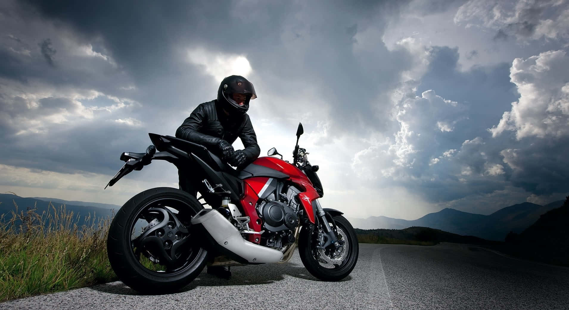 Honda Motorcycle, red motorcycle, black gear, HD Desktop Wallpaper