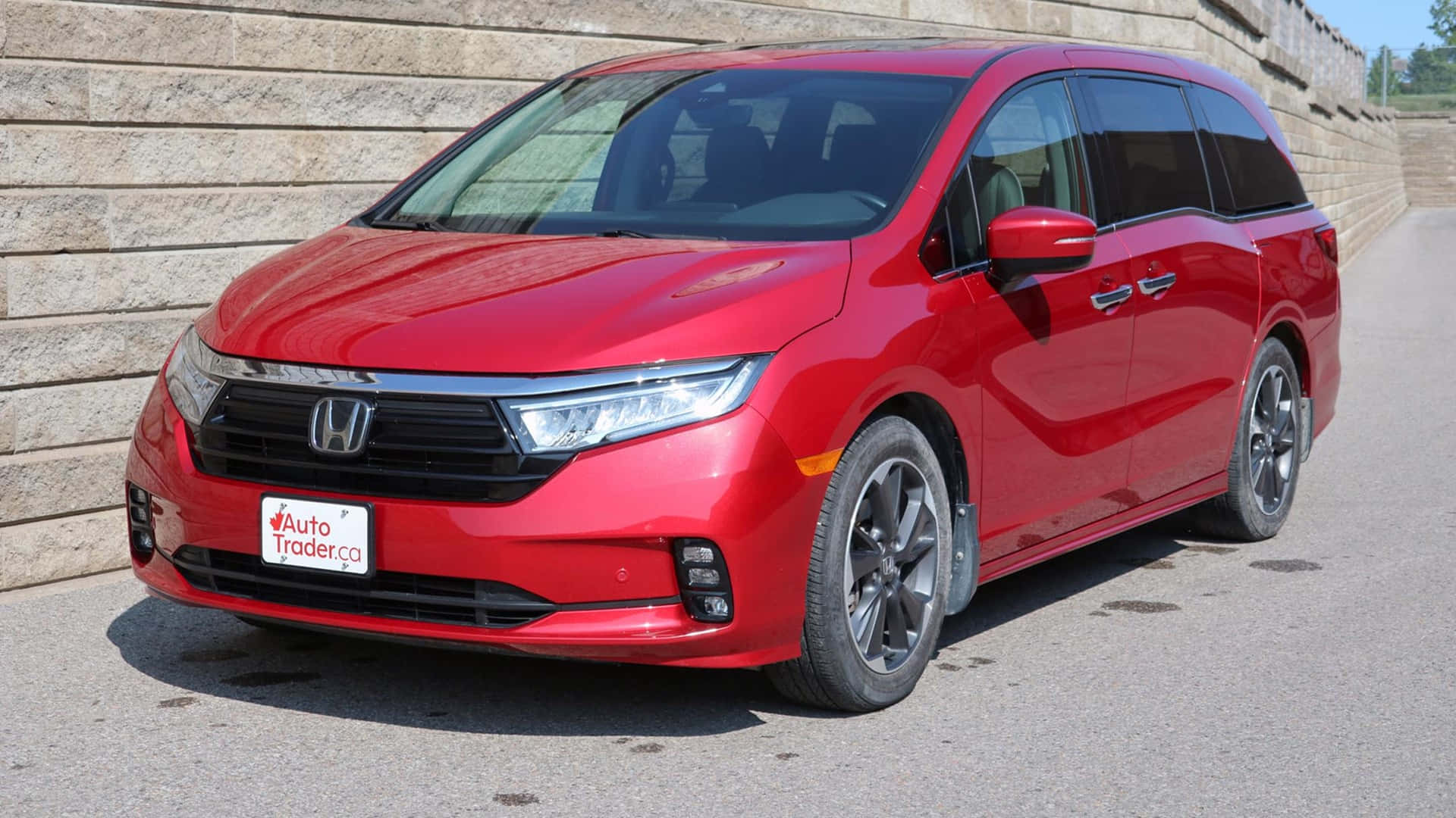 Honda Odyssey, glossy red, asphalt, Full HD Desktop Wallpaper