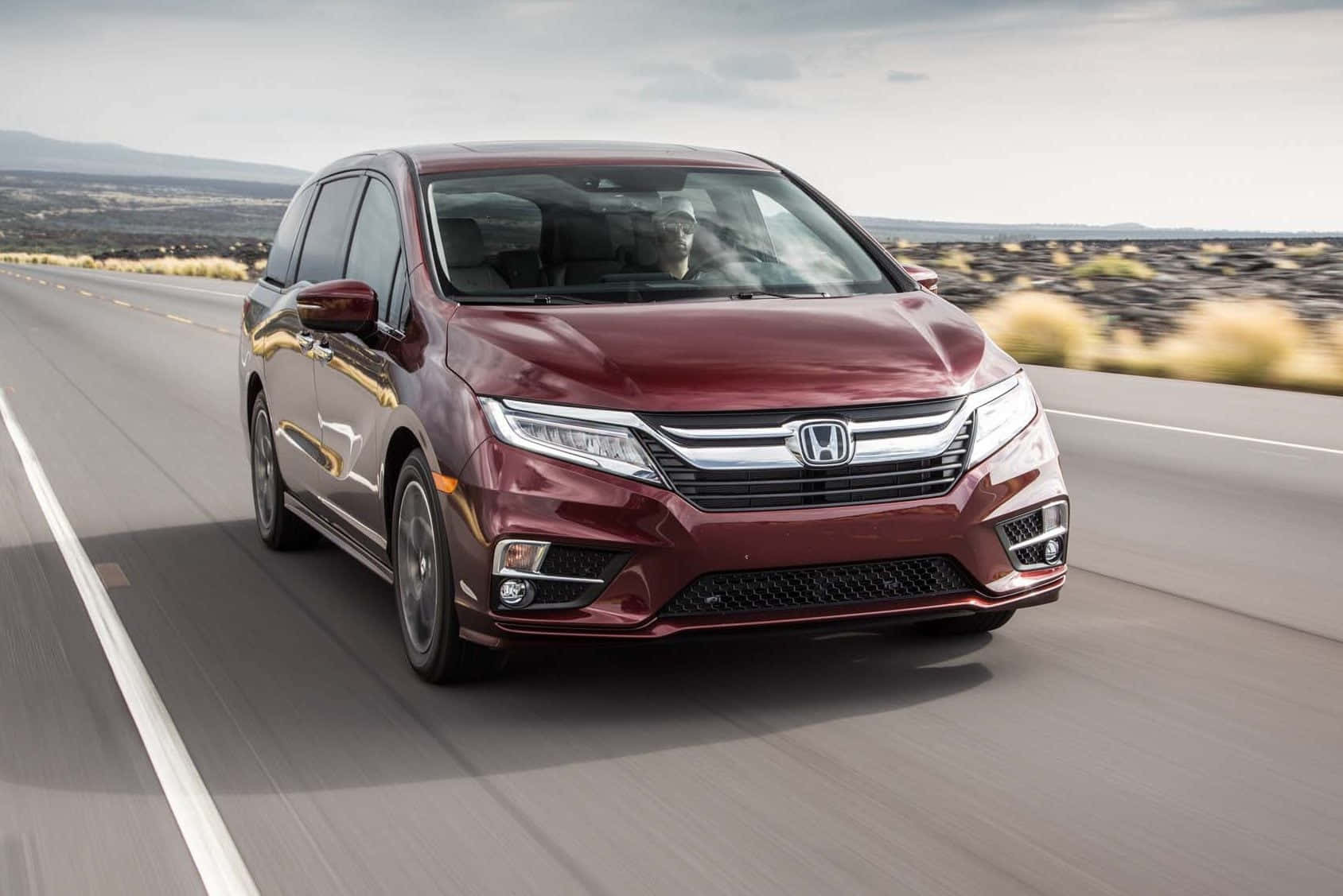 Honda Odyssey, maroon, desert highway, HD Desktop Wallpaper