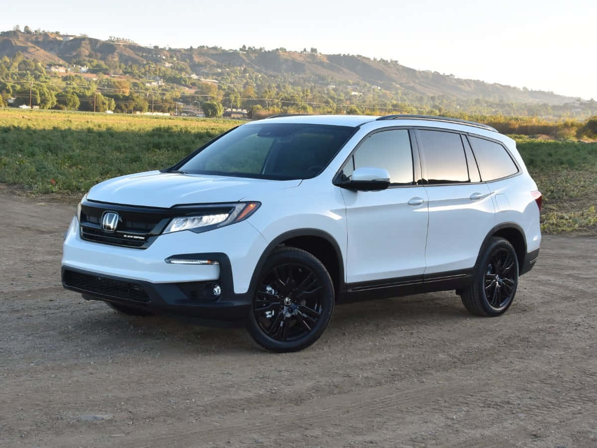 Honda Pilot, white, black rims, SD Desktop Wallpaper