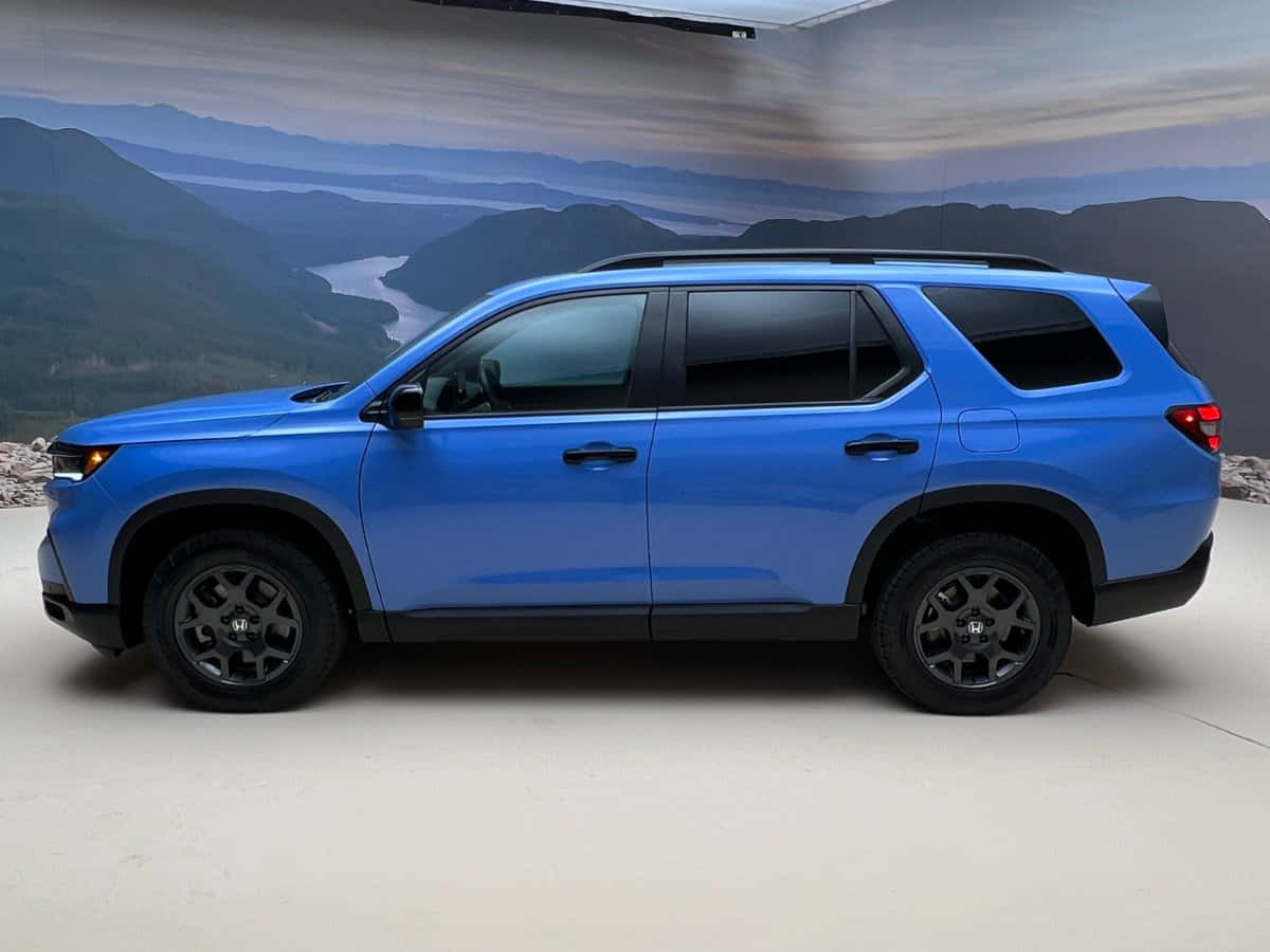 Honda Pilot, vibrant blue, black trim, SD Desktop Wallpaper