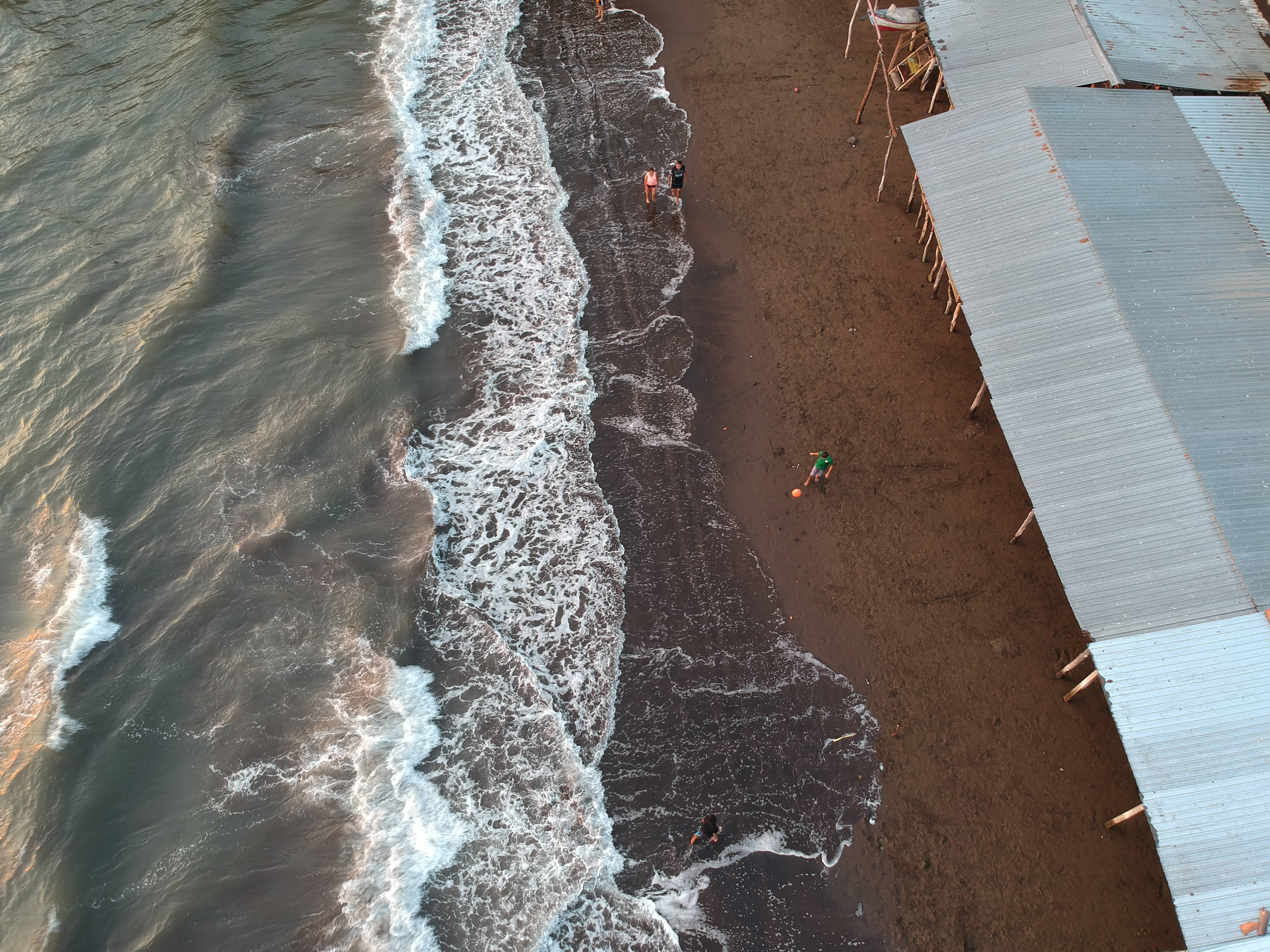 Honduras, ocean waves, aerial view, 4K Desktop Wallpaper