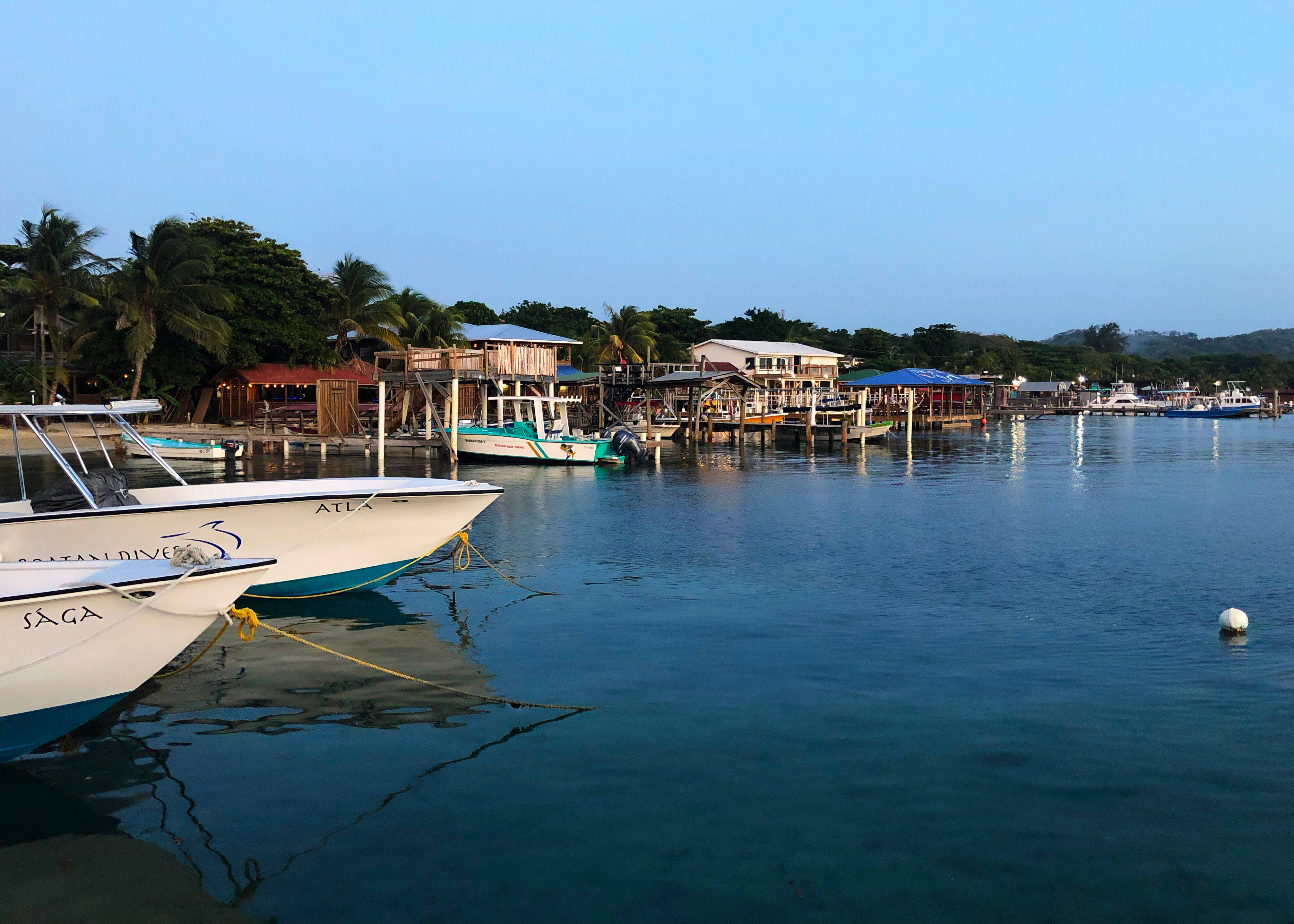 Honduras, harbor, blue sea, 4K Desktop Wallpaper