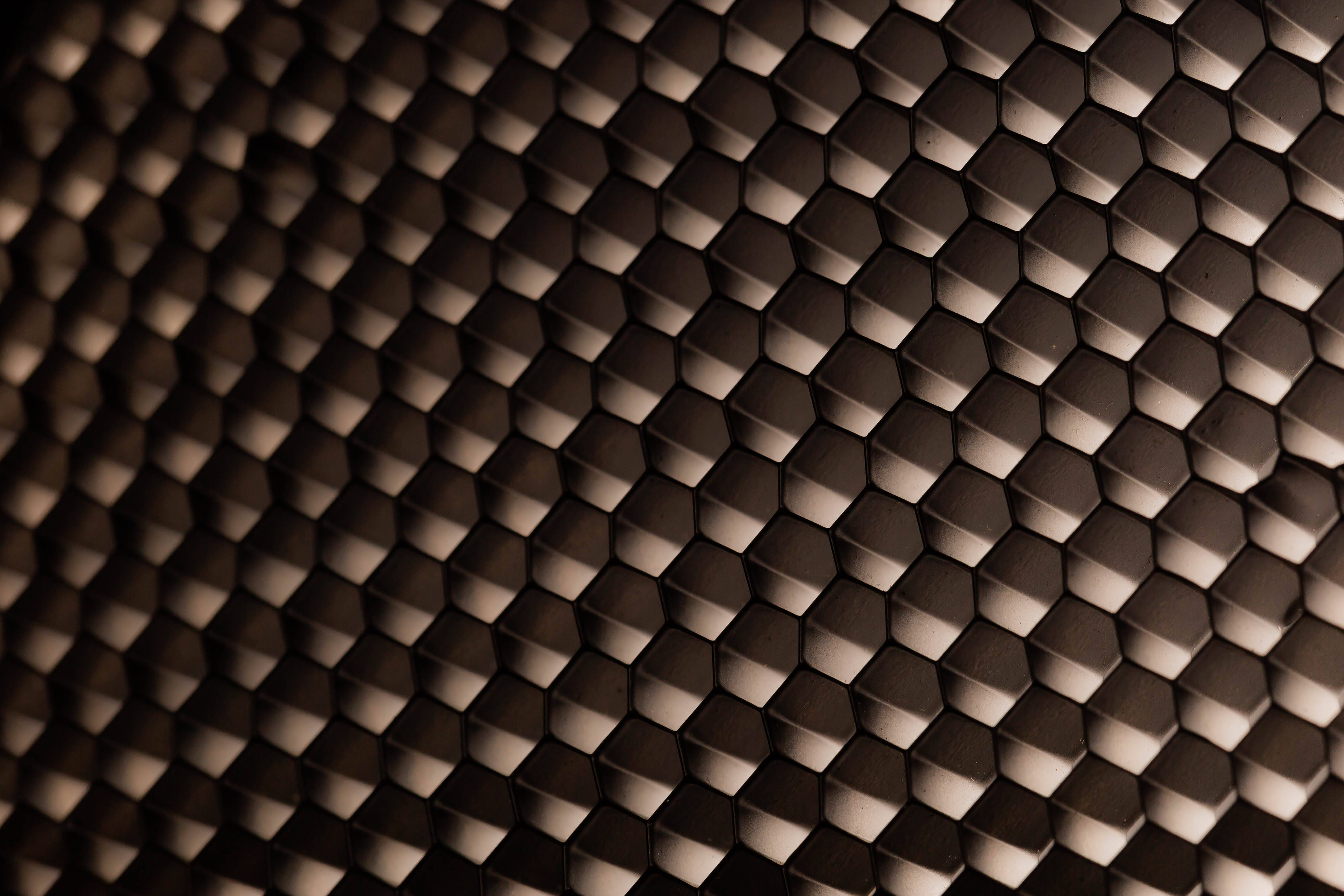 honeycomb pattern, wood, dark brown, 4K Desktop Wallpaper